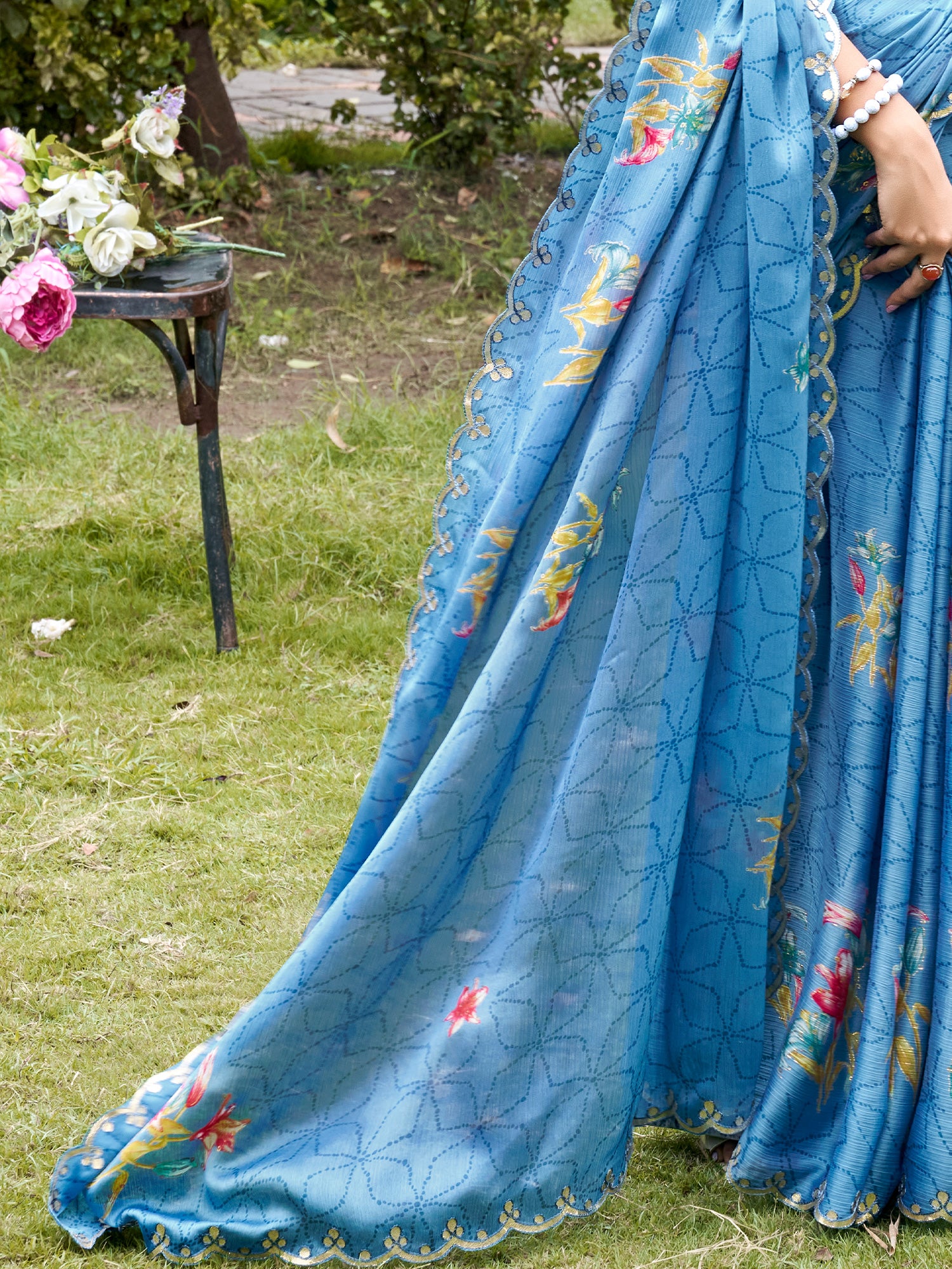 Light Blue Chiffon saree – detail view 4