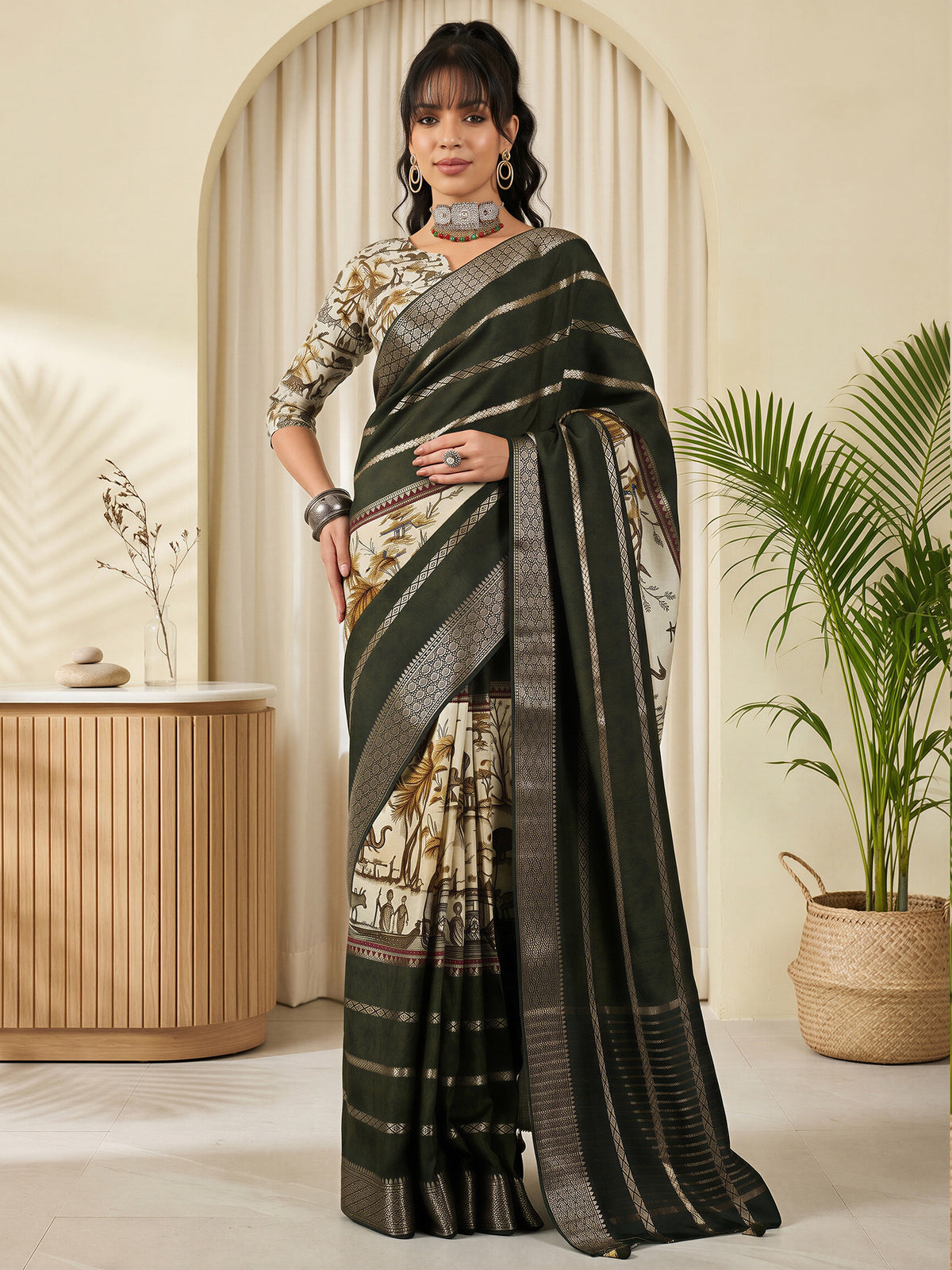 Dark Green Viscose Silk saree – detail view 3