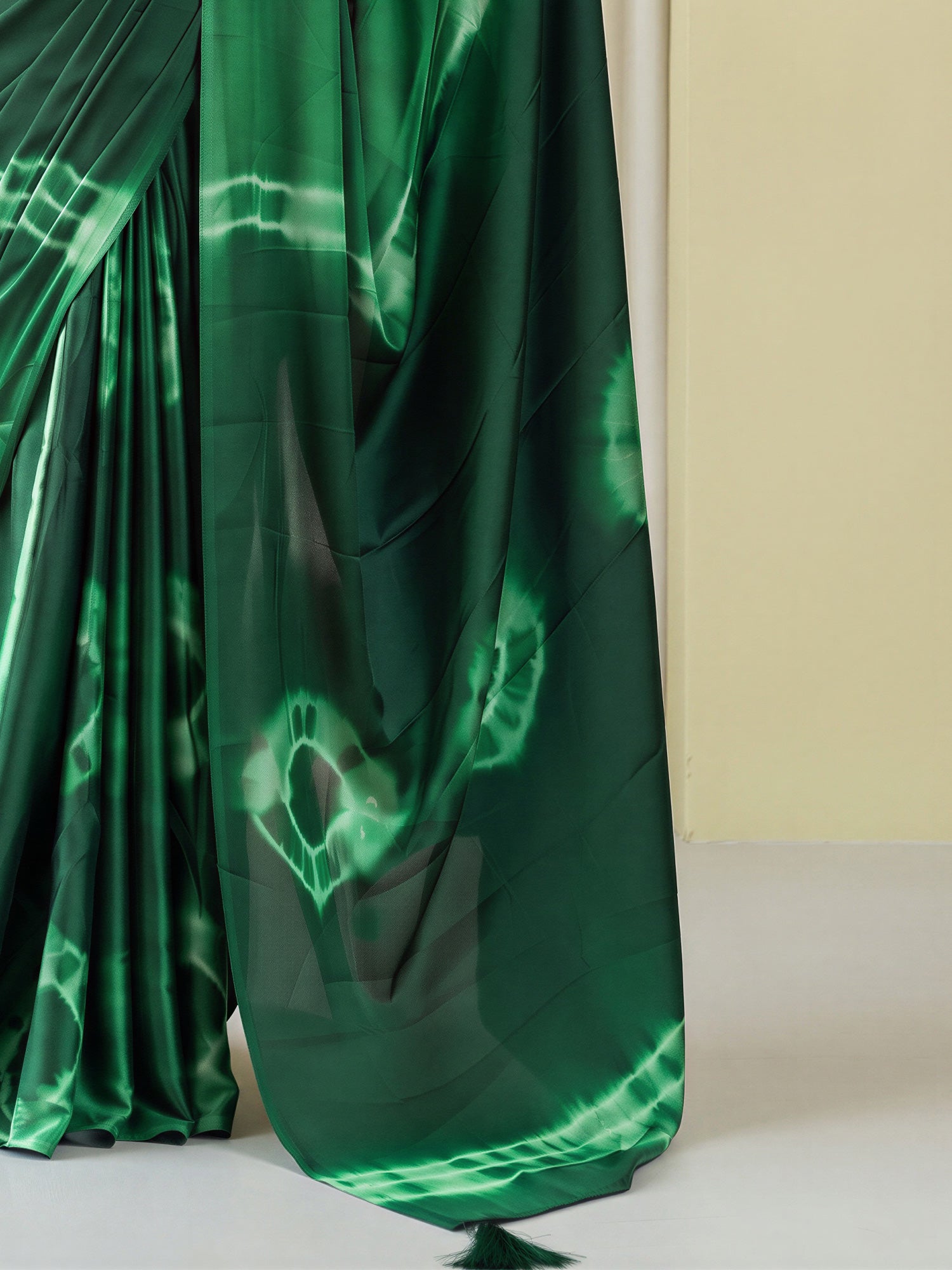 Green Satin Silk saree – detail view 5