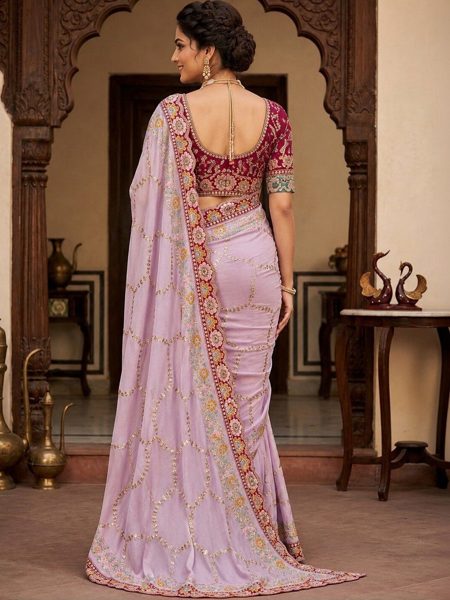 Lavender Pure Georgette saree – detail view 1