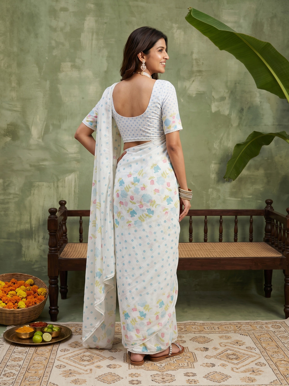 Off White Georgette saree – detail view 2