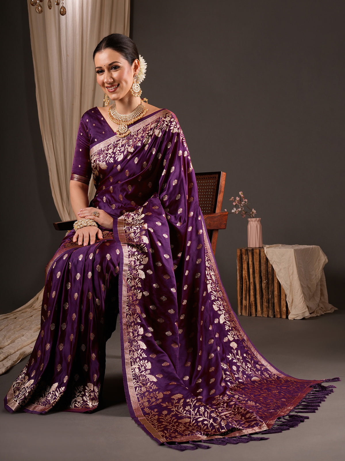 Purple Silk Blend saree – detail view 2