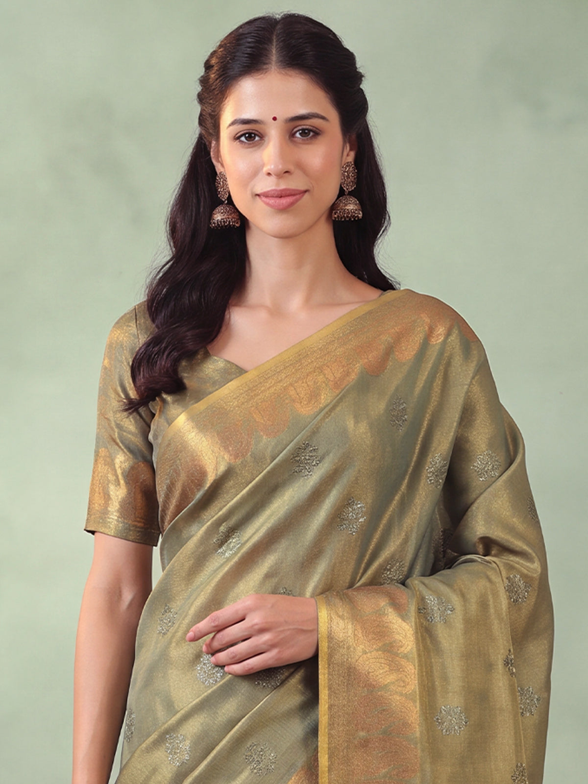 Green Linen saree – detail view 4