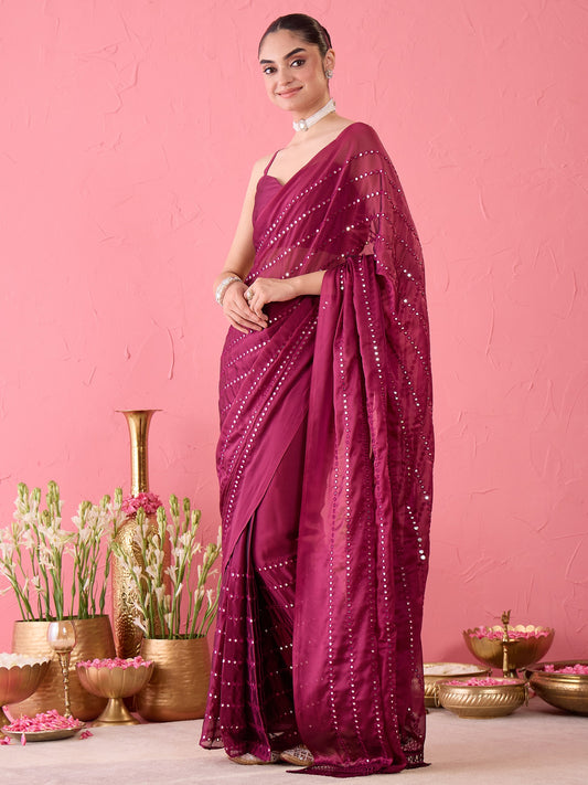Magenta Georgette saree – detail view 1