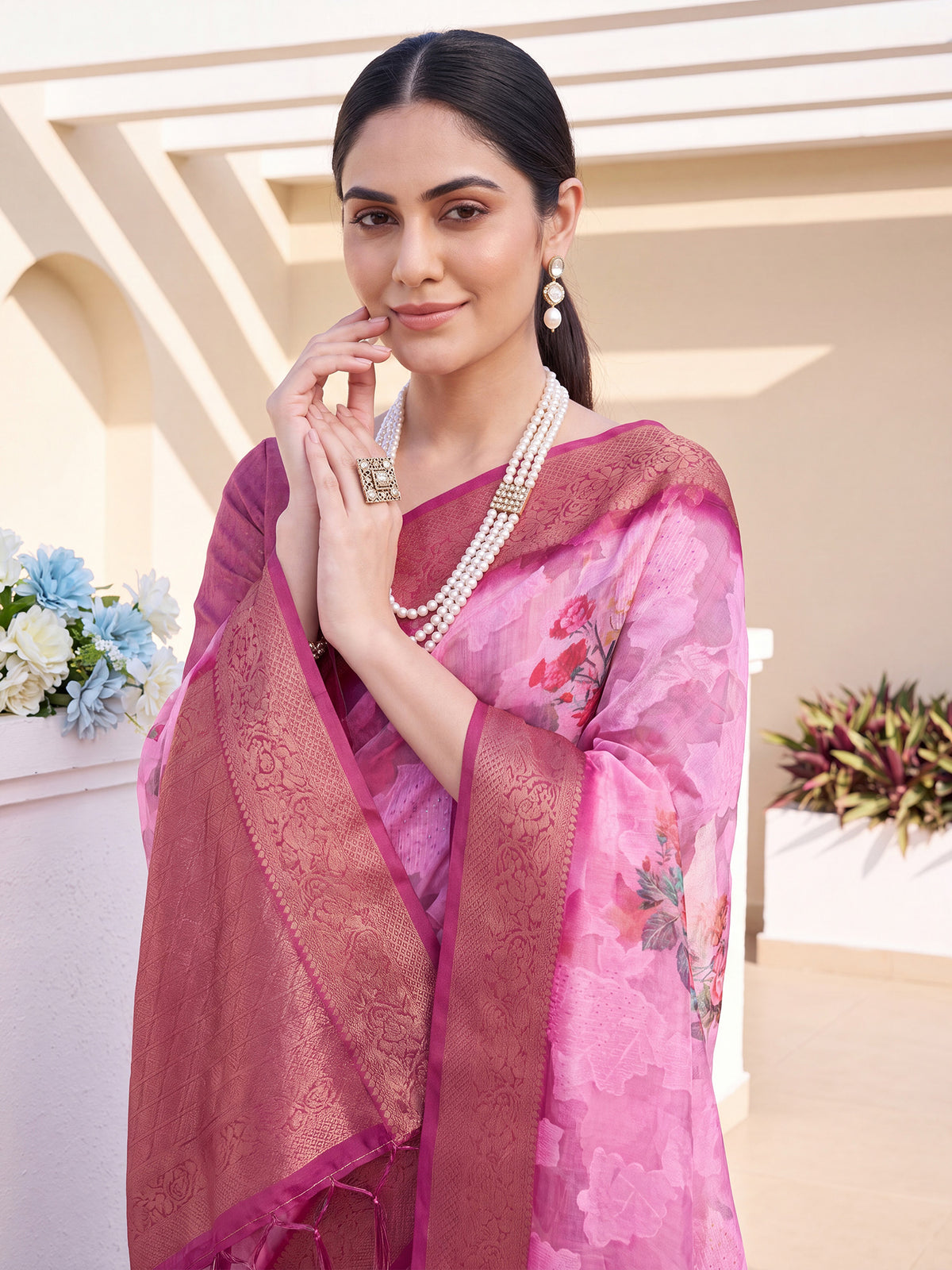 Pink Organza saree – detail view 4