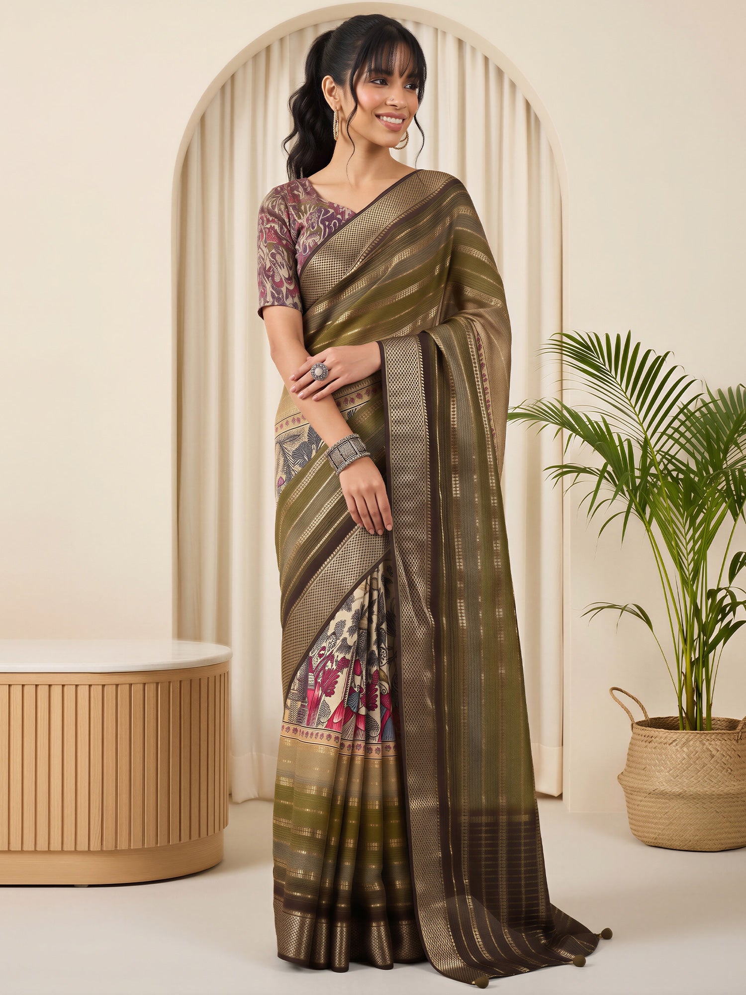 Olive Viscose Silk saree – detail view 2