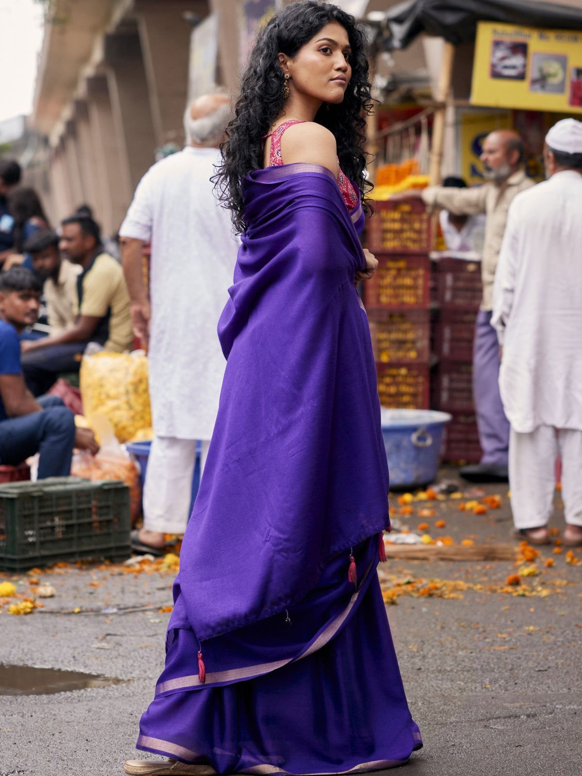 Violet Cotton Blend saree – detail view 2