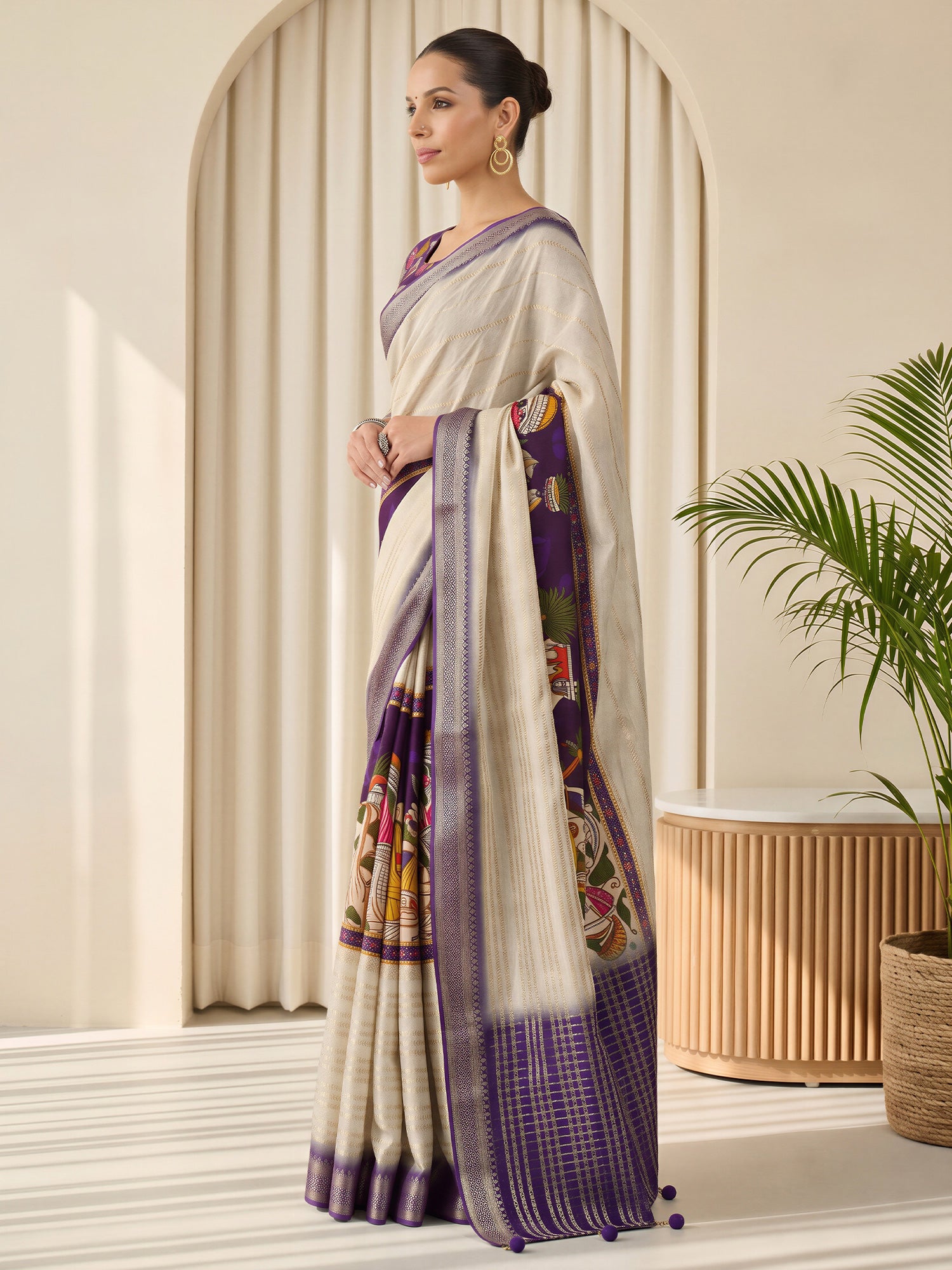 Purple Viscose Silk saree – detail view 2
