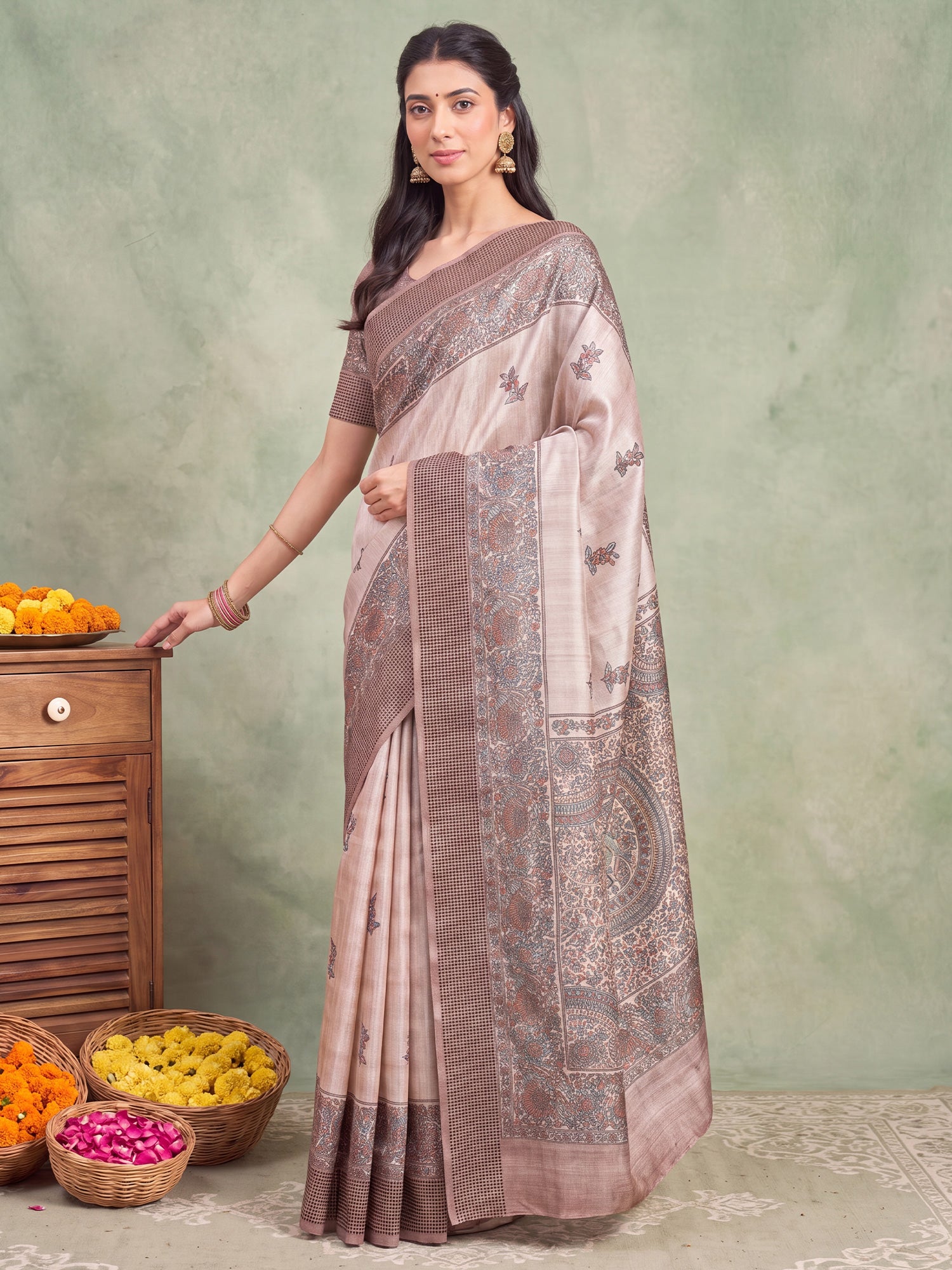 Beige Manipuri Silk saree – detail view 3