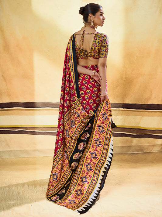 Maroon Satin saree – detail view 1