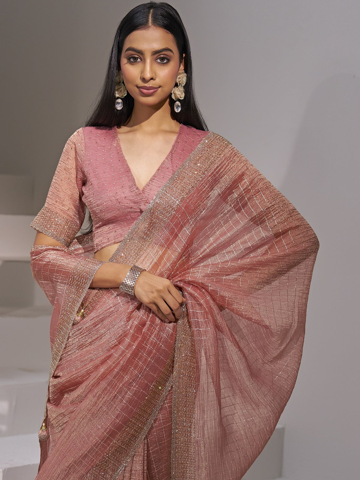 Peach organza saree view 4