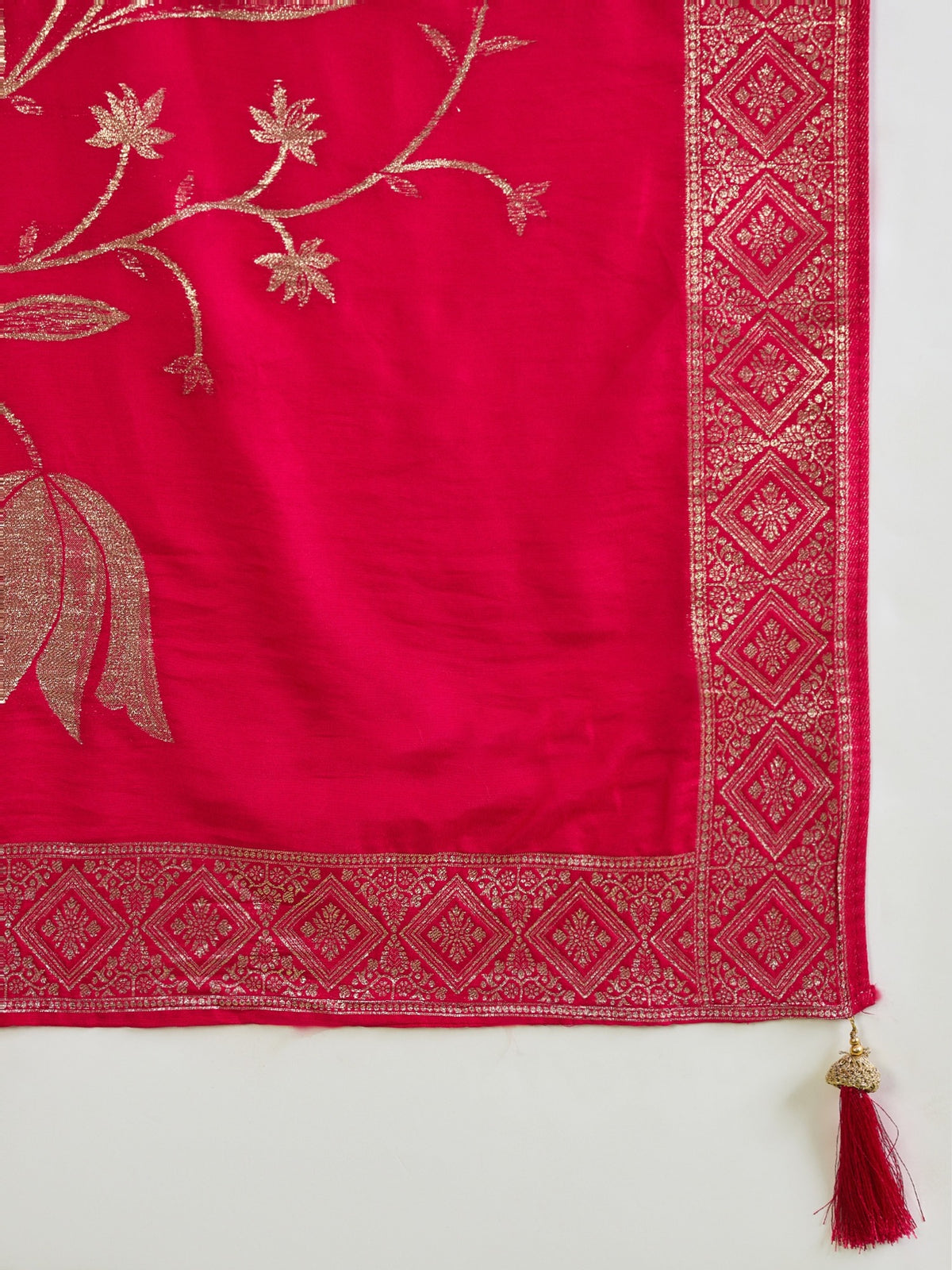 Pink Silk Blend saree – detail view 5