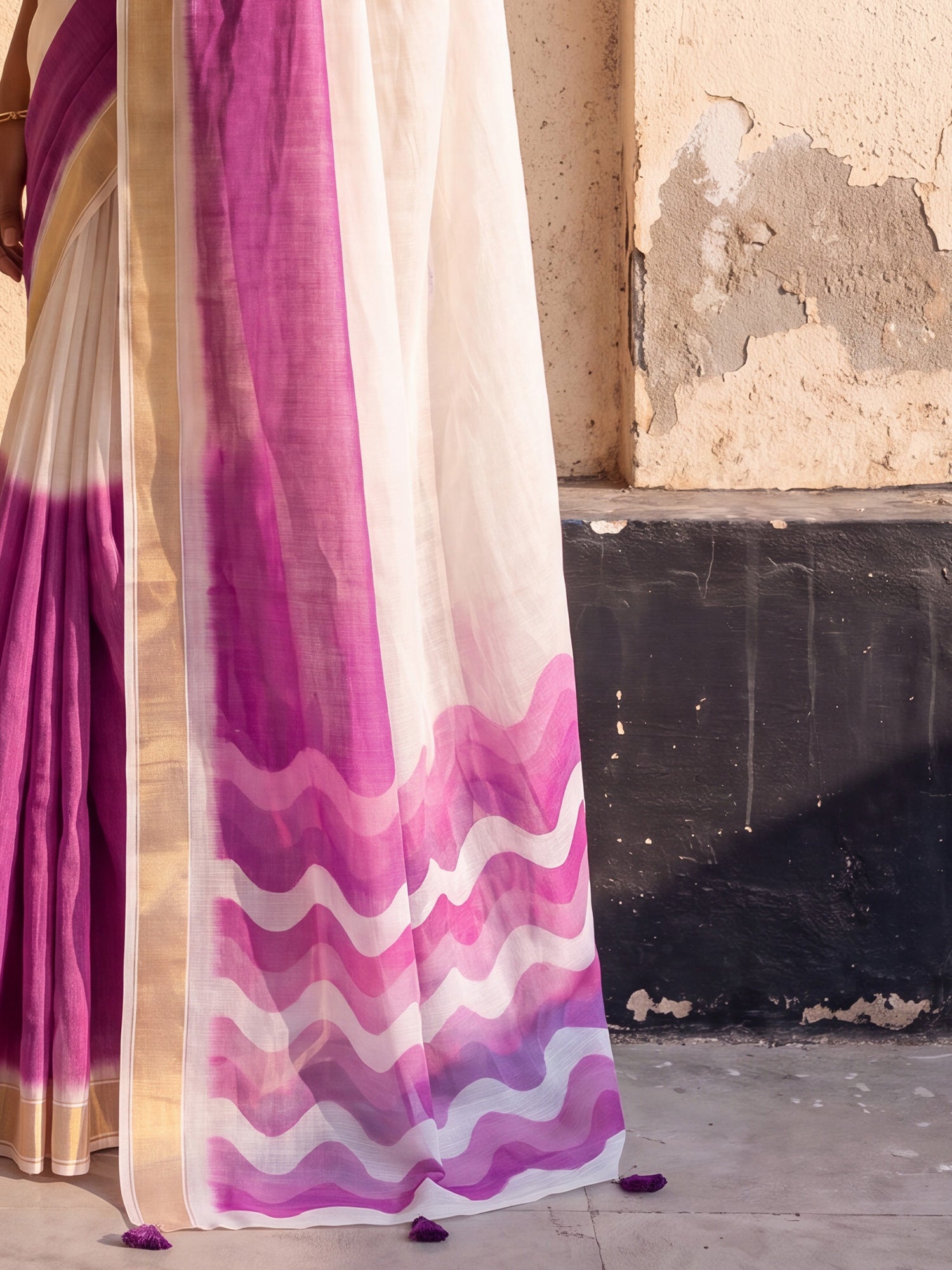 Purple Linen saree – detail view 5