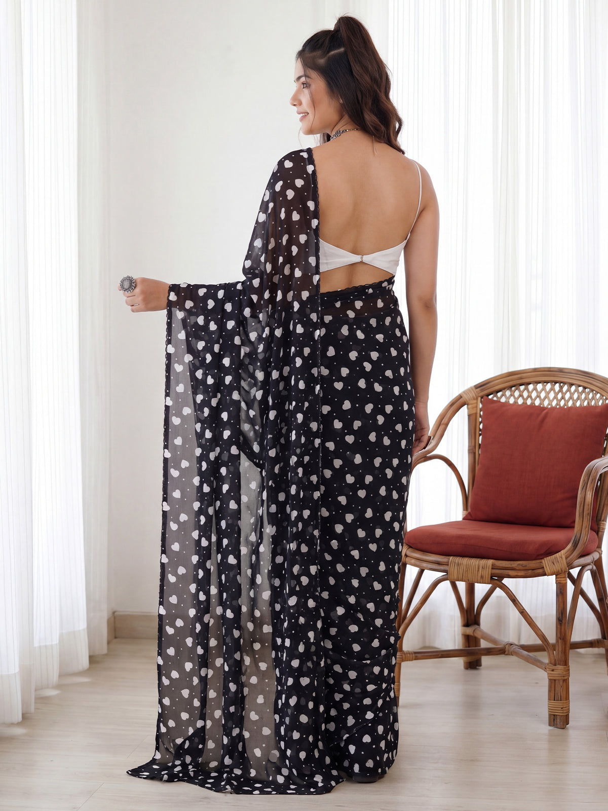 Black Georgette saree – detail view 1