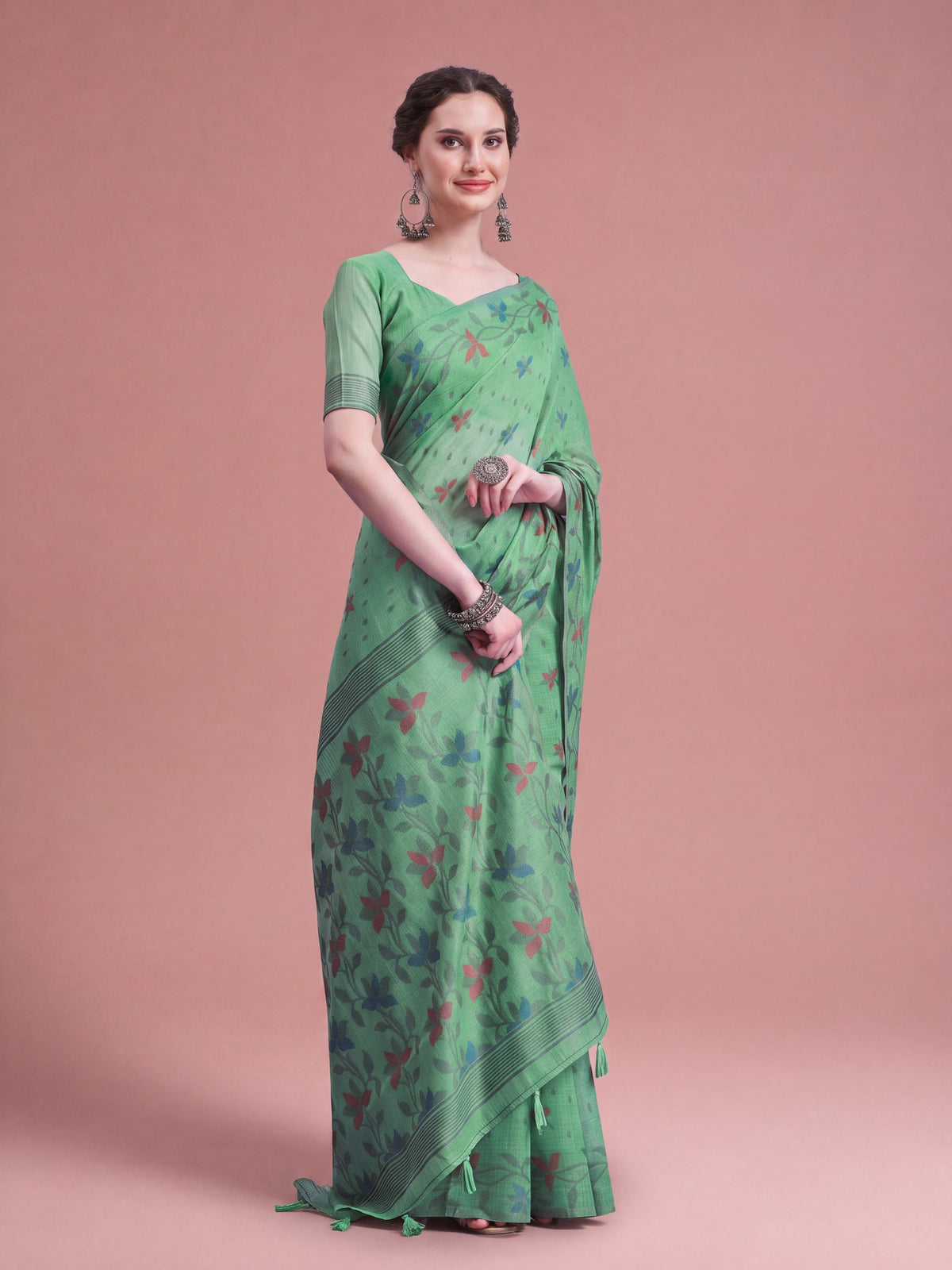Light Green Linen saree – detail view 2