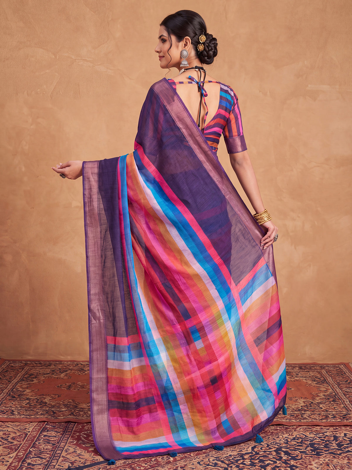 Purple Linen saree – detail view 1
