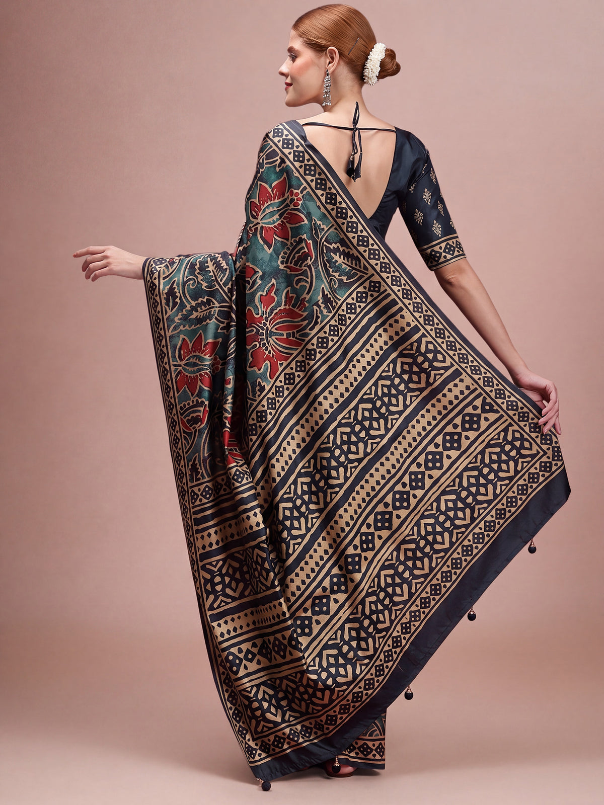 Navy Blue Silk Blend saree – detail view 1