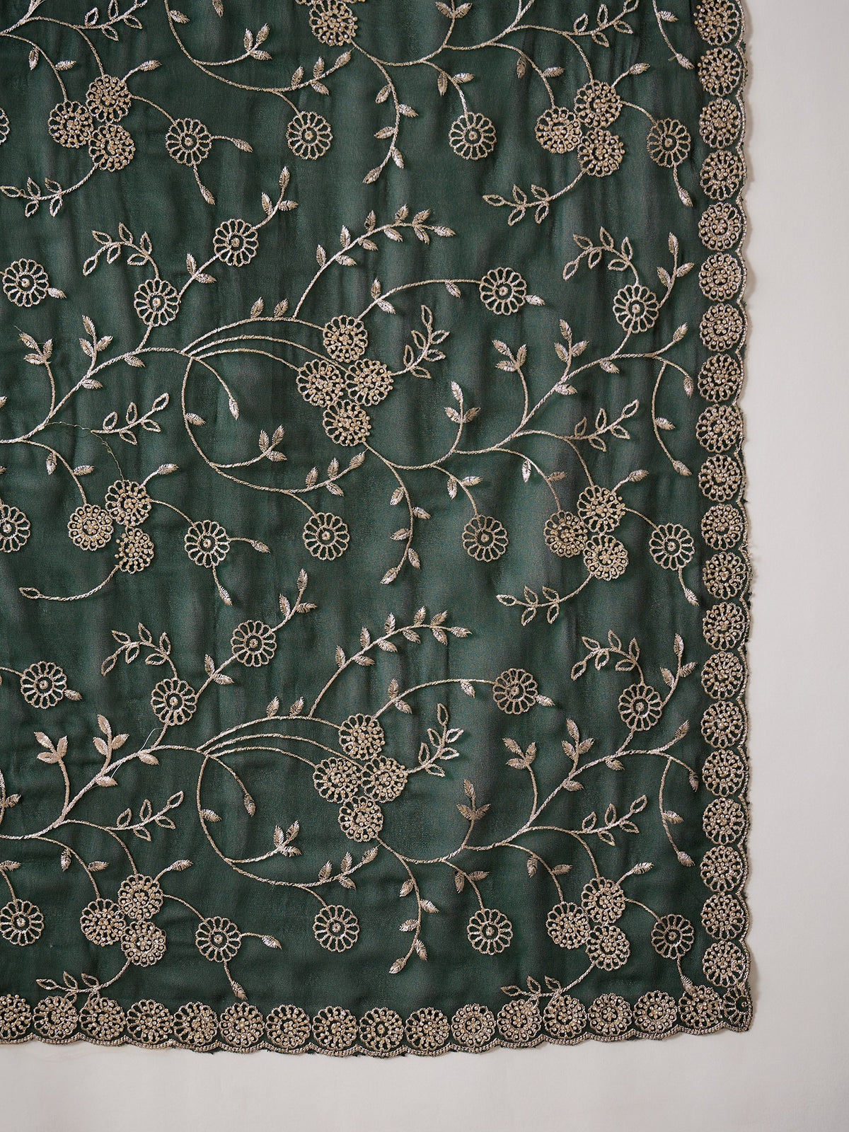 Green Georgette saree – detail view 6