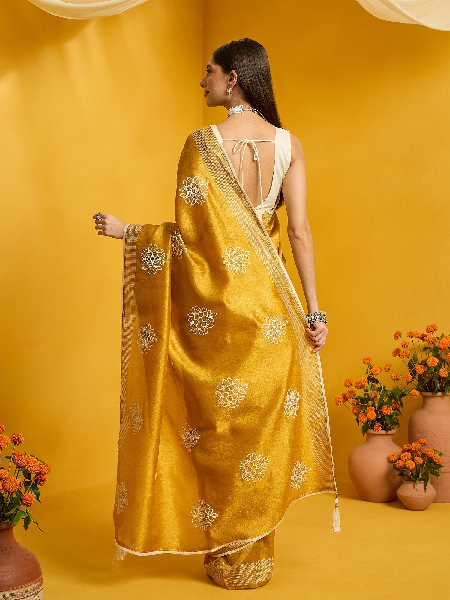 Mustard Cotton Blend saree – detail view 6