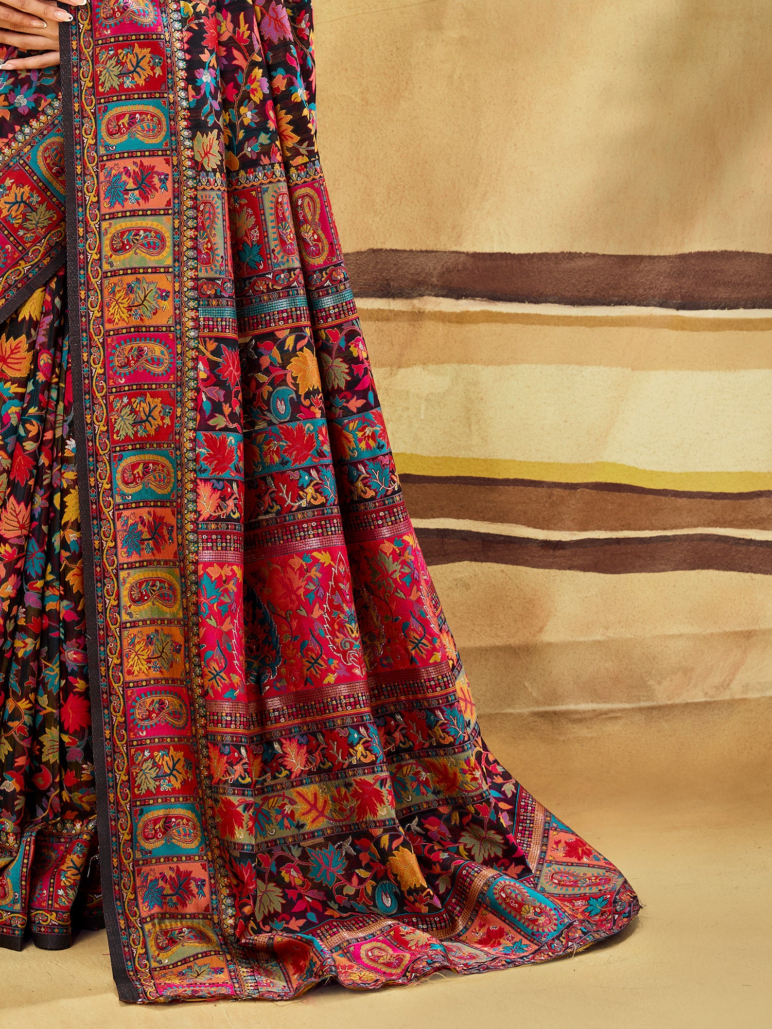 Black Muga Cotton saree – detail view 5