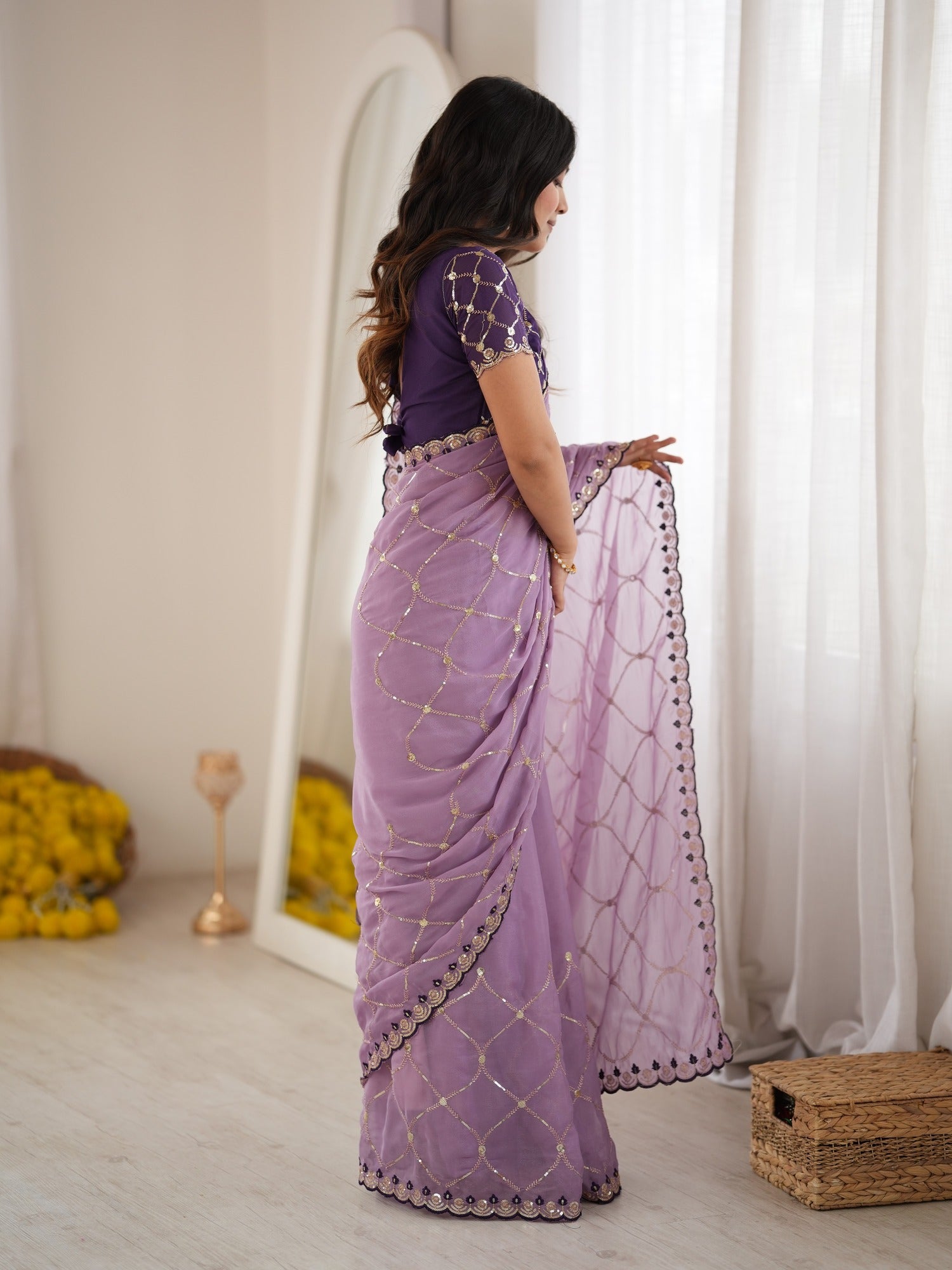 Lavender Georgette saree – detail view 2