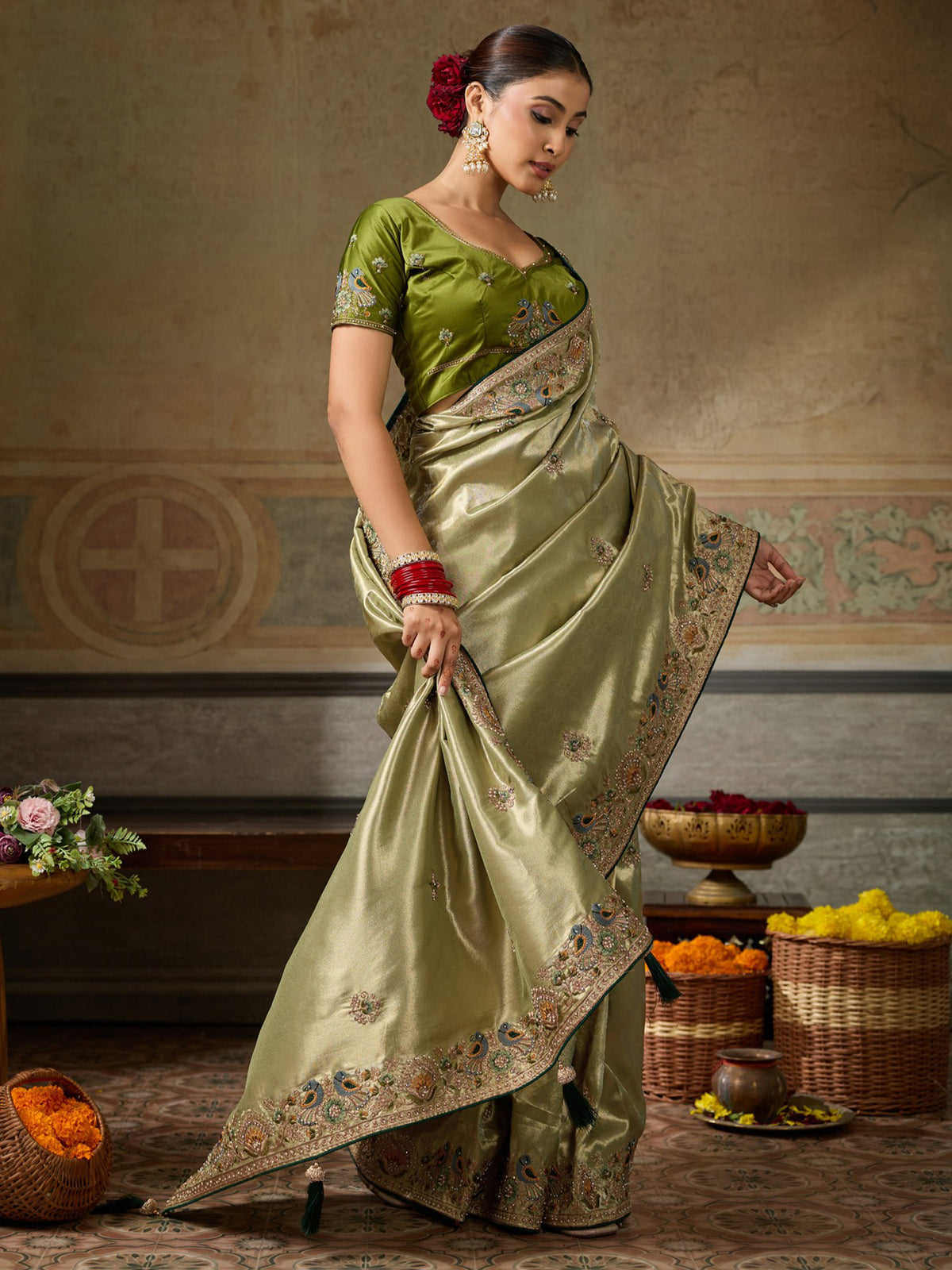 Olive Silk Blend saree – detail view 4