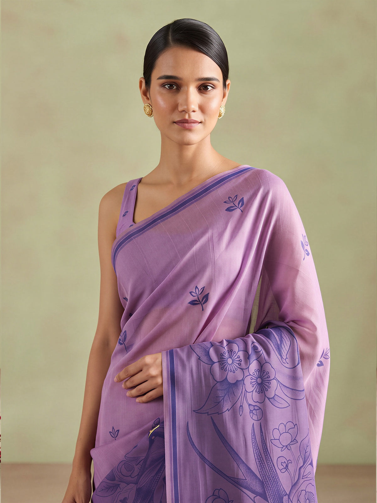 Lavender silk blend saree view 4