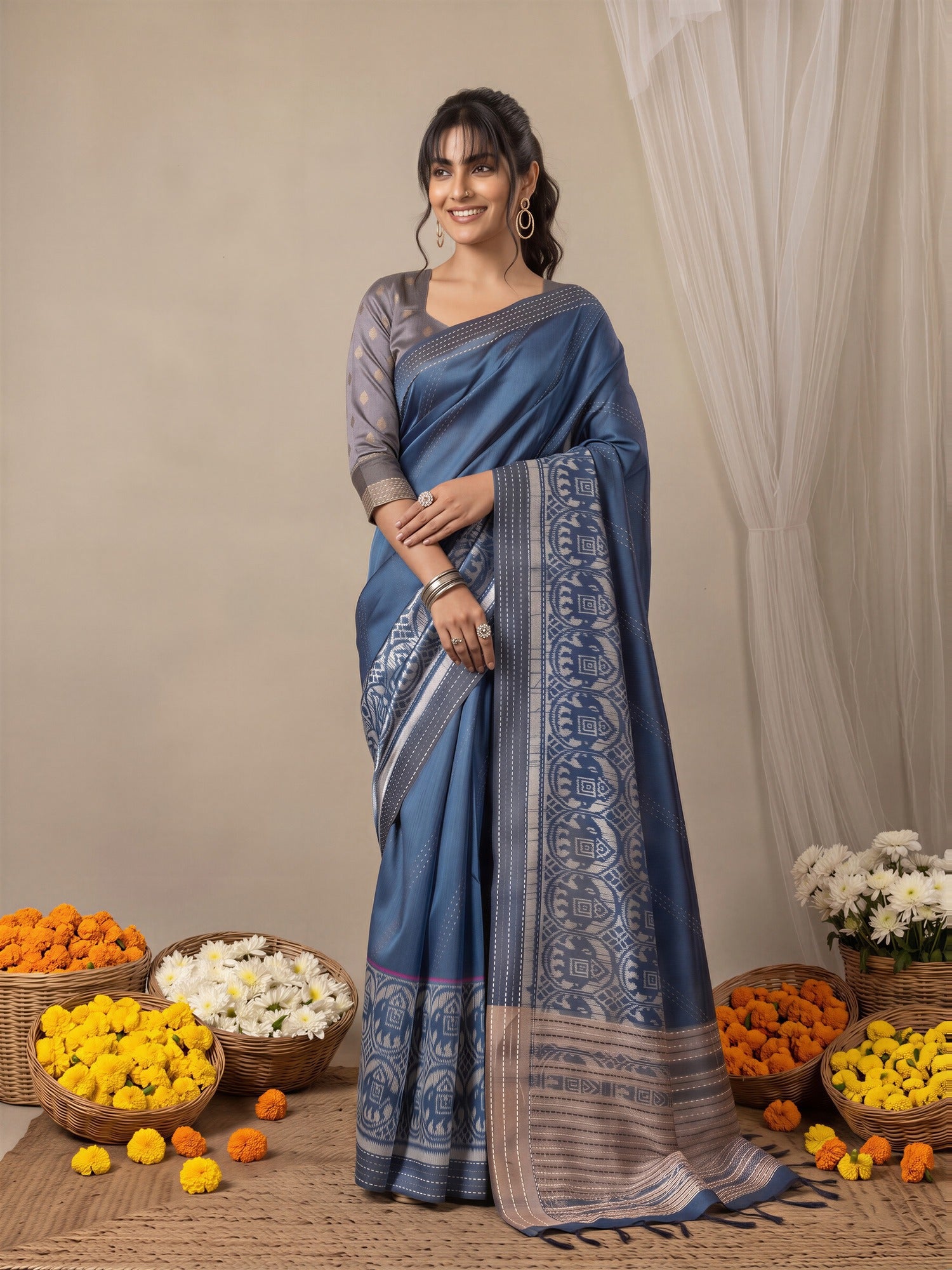 Blue Silk Cotton saree – detail view 2