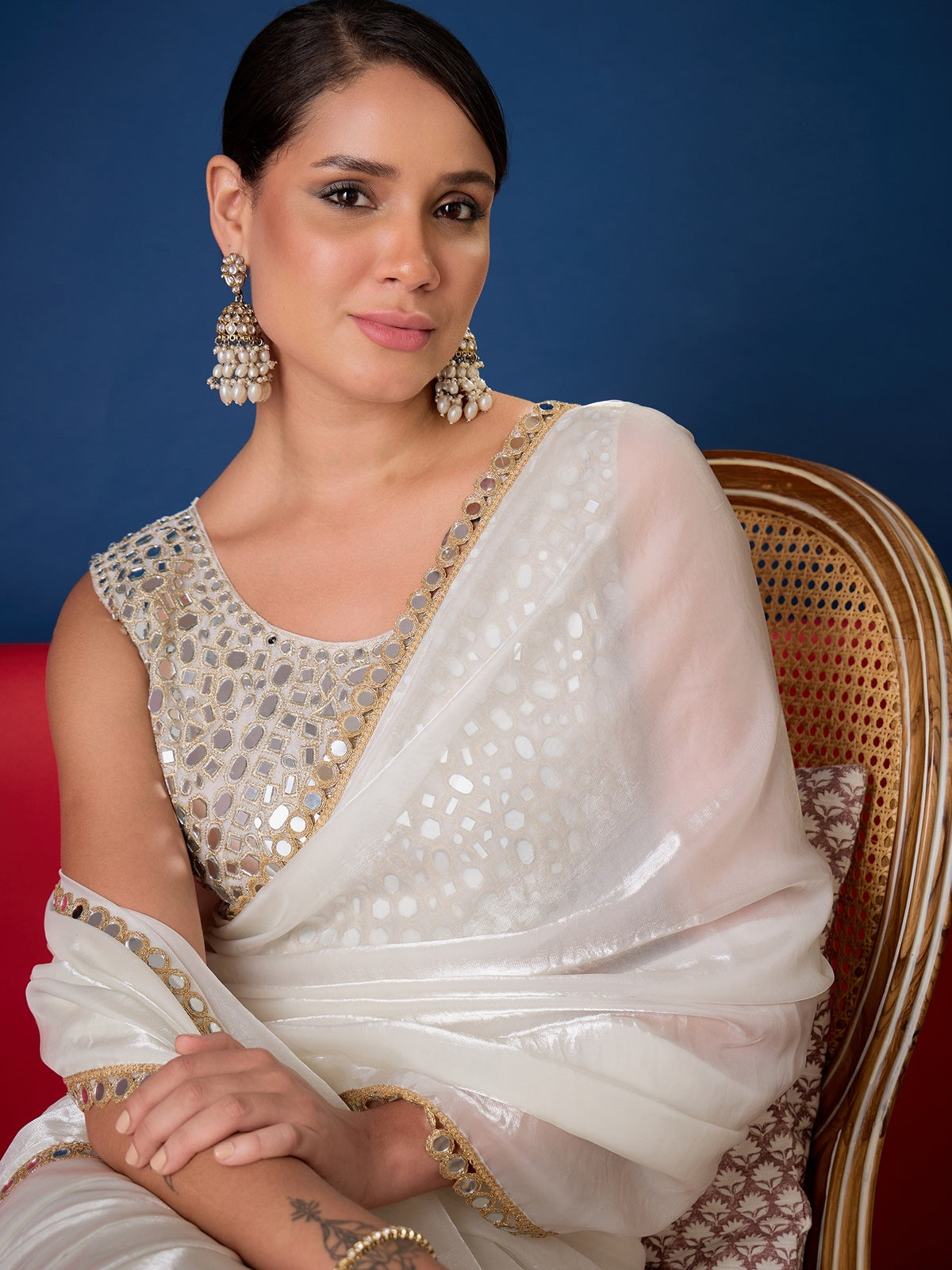 White Pure Chiffon saree – detail view 5