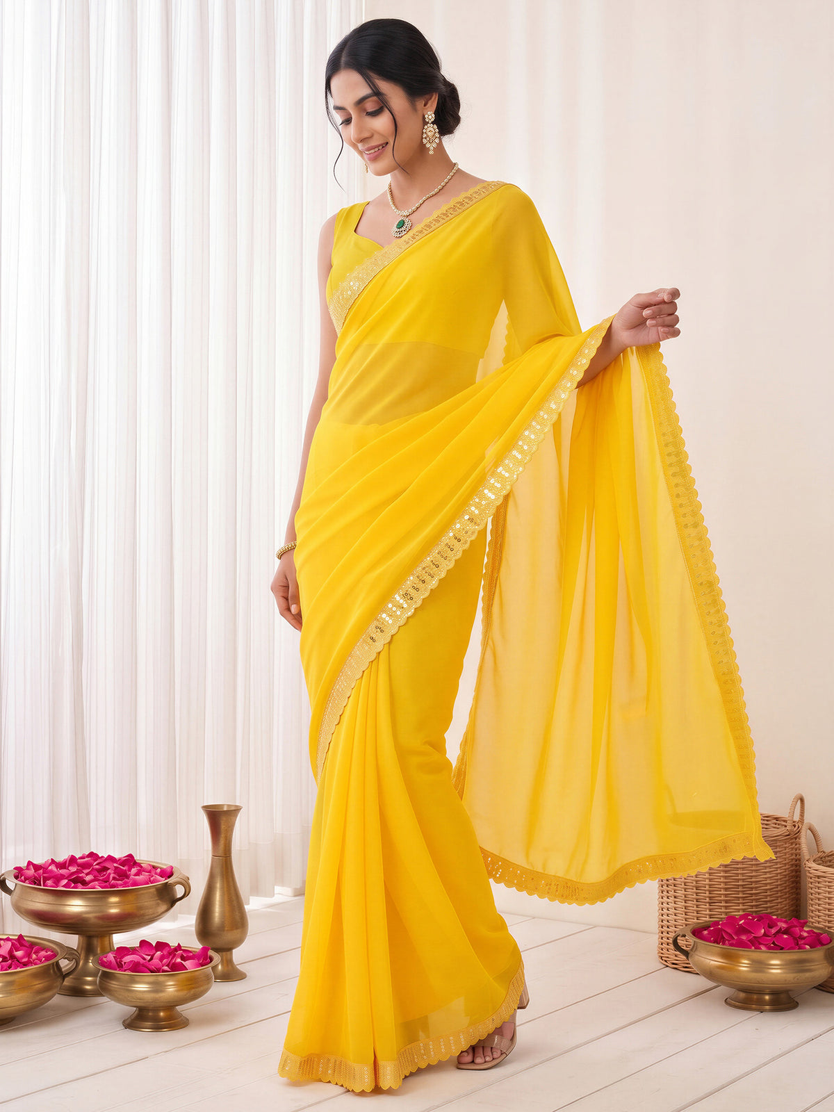 Yellow Georgette saree – detail view 3