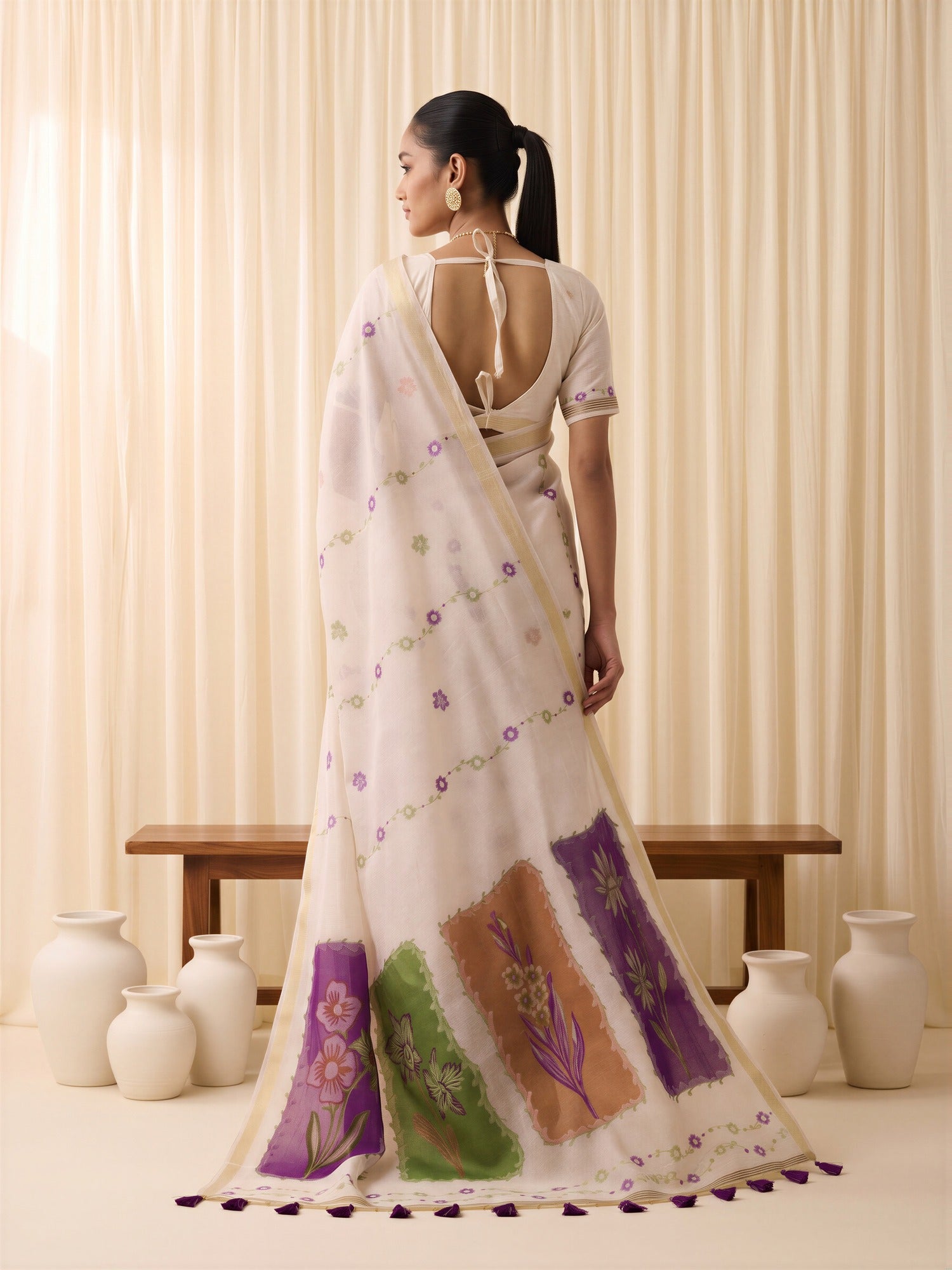Off White Cotton Blend saree – detail view 1