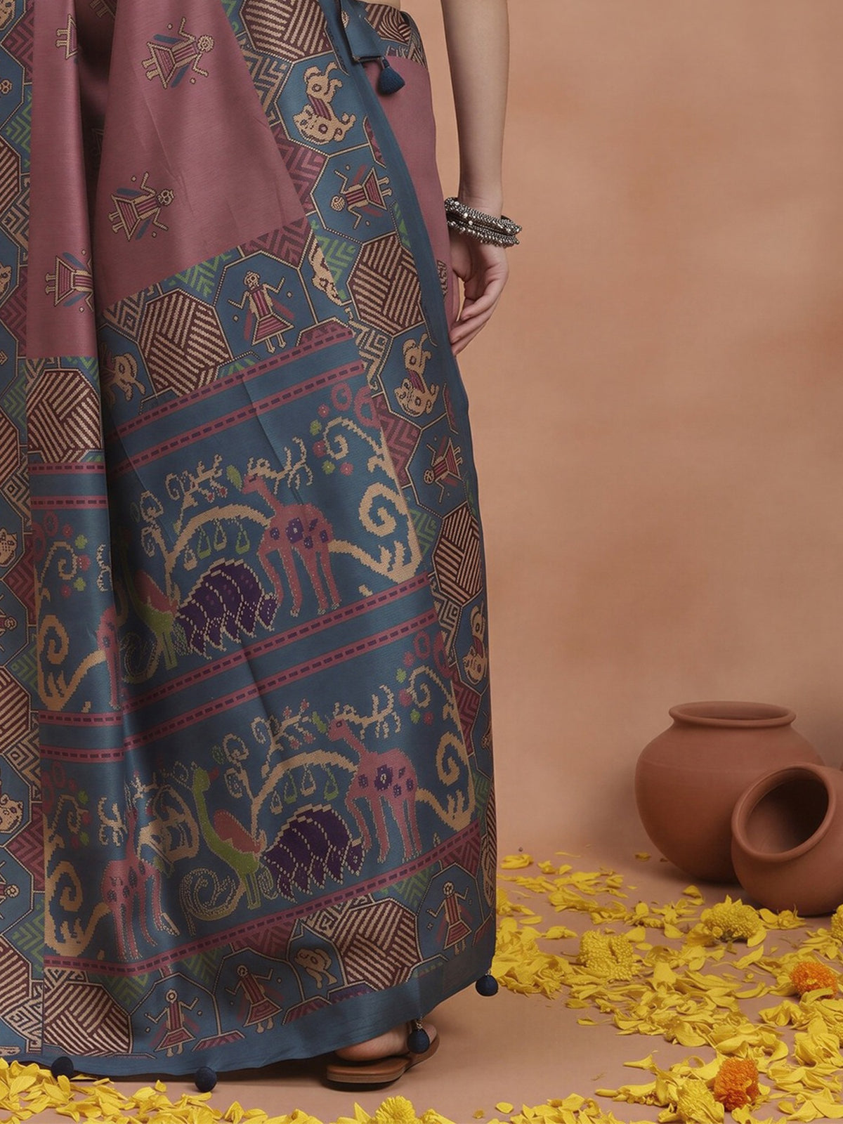 Mauve Silk Blend saree – detail view 5
