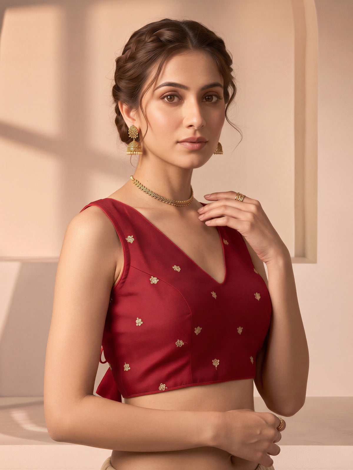 Red sequin embellished vichitra silk sleeveless readymade saree blouse with v neck view 3