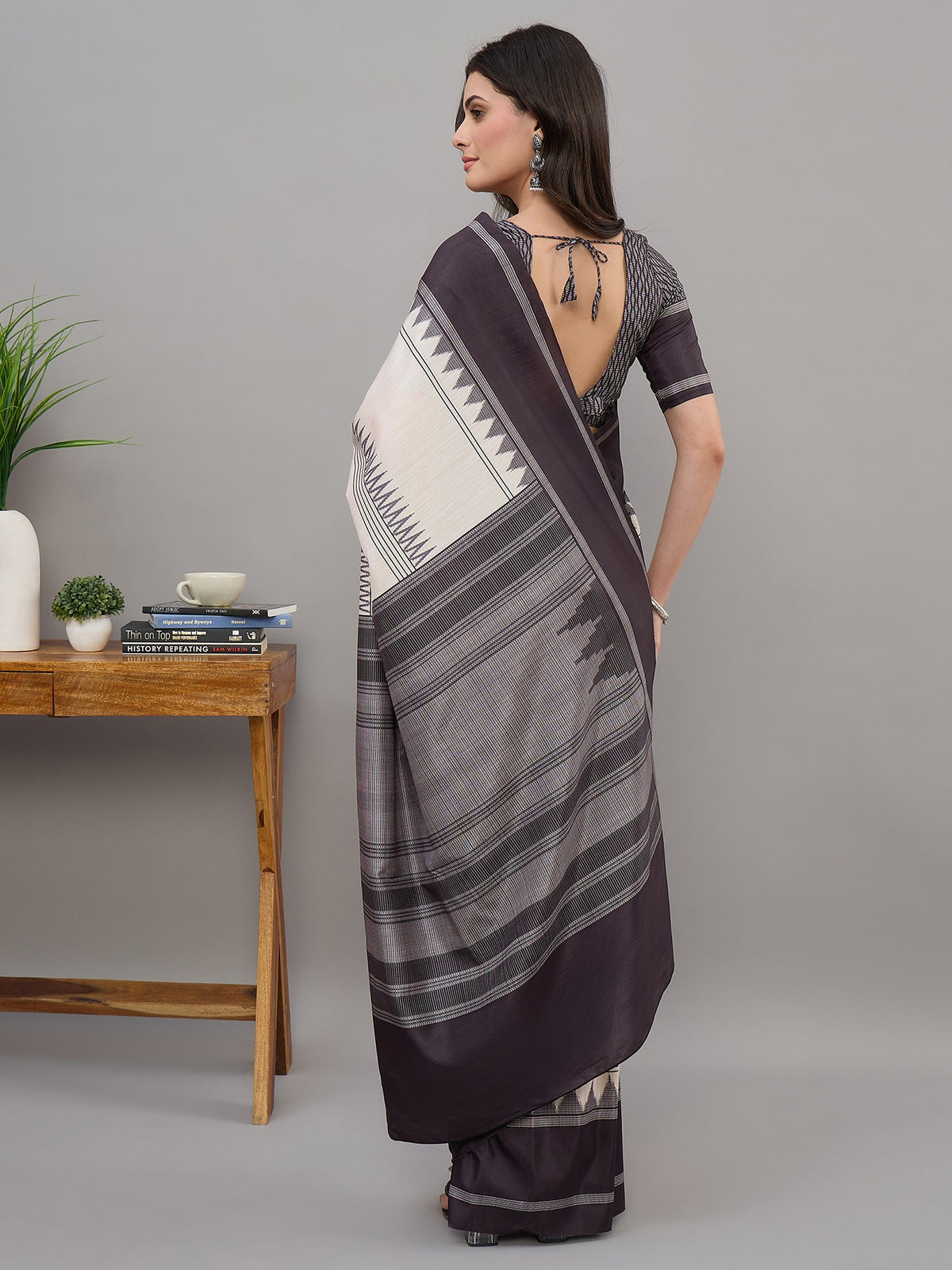Off White soft silk saree view 2