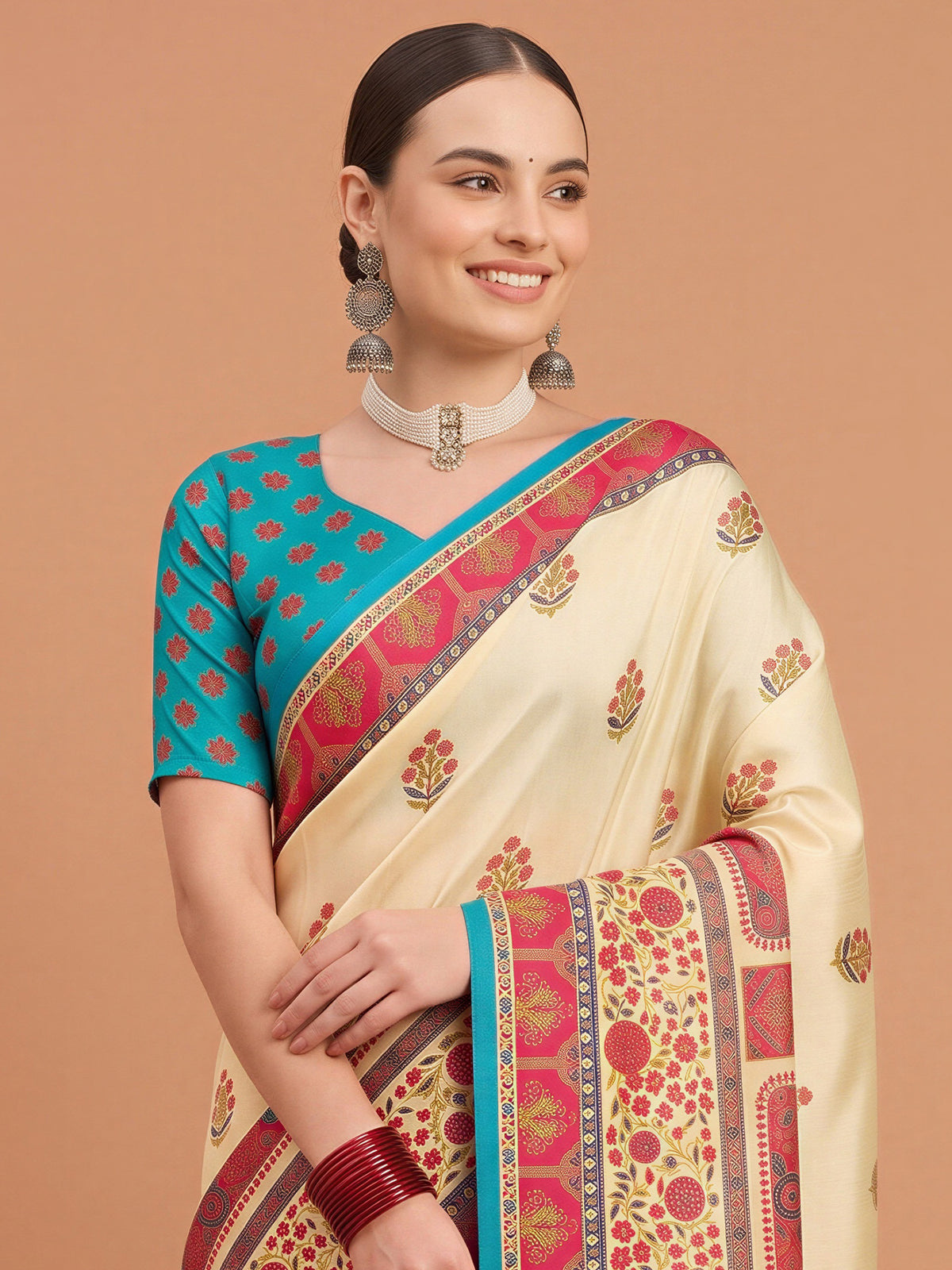 Cream Silk Blend saree – detail view 3