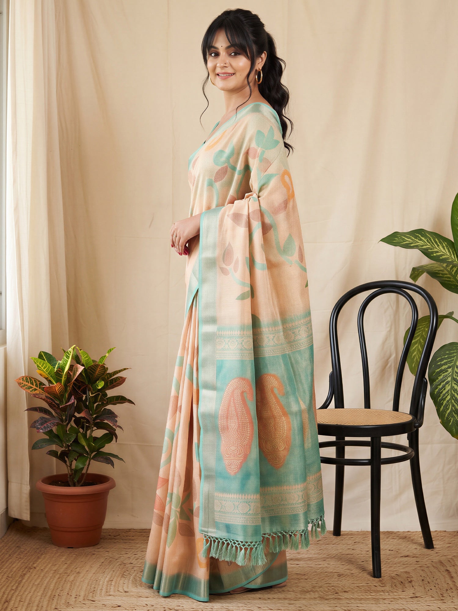 Peach Cotton Silk saree – detail view 2