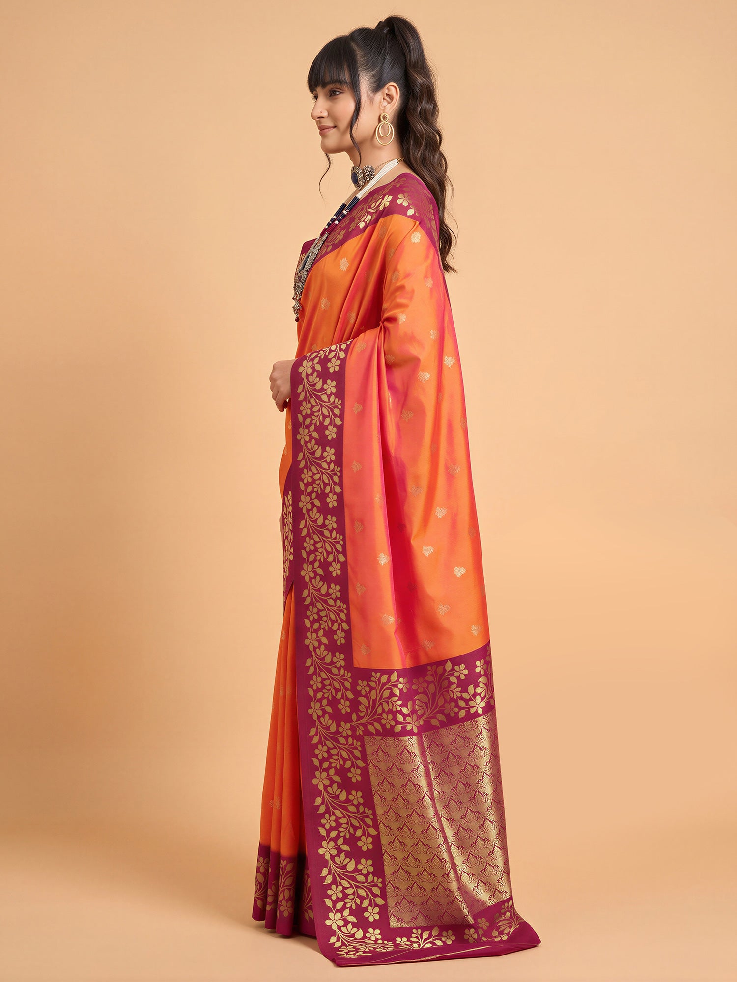 Orange Cotton Blend saree – detail view 2