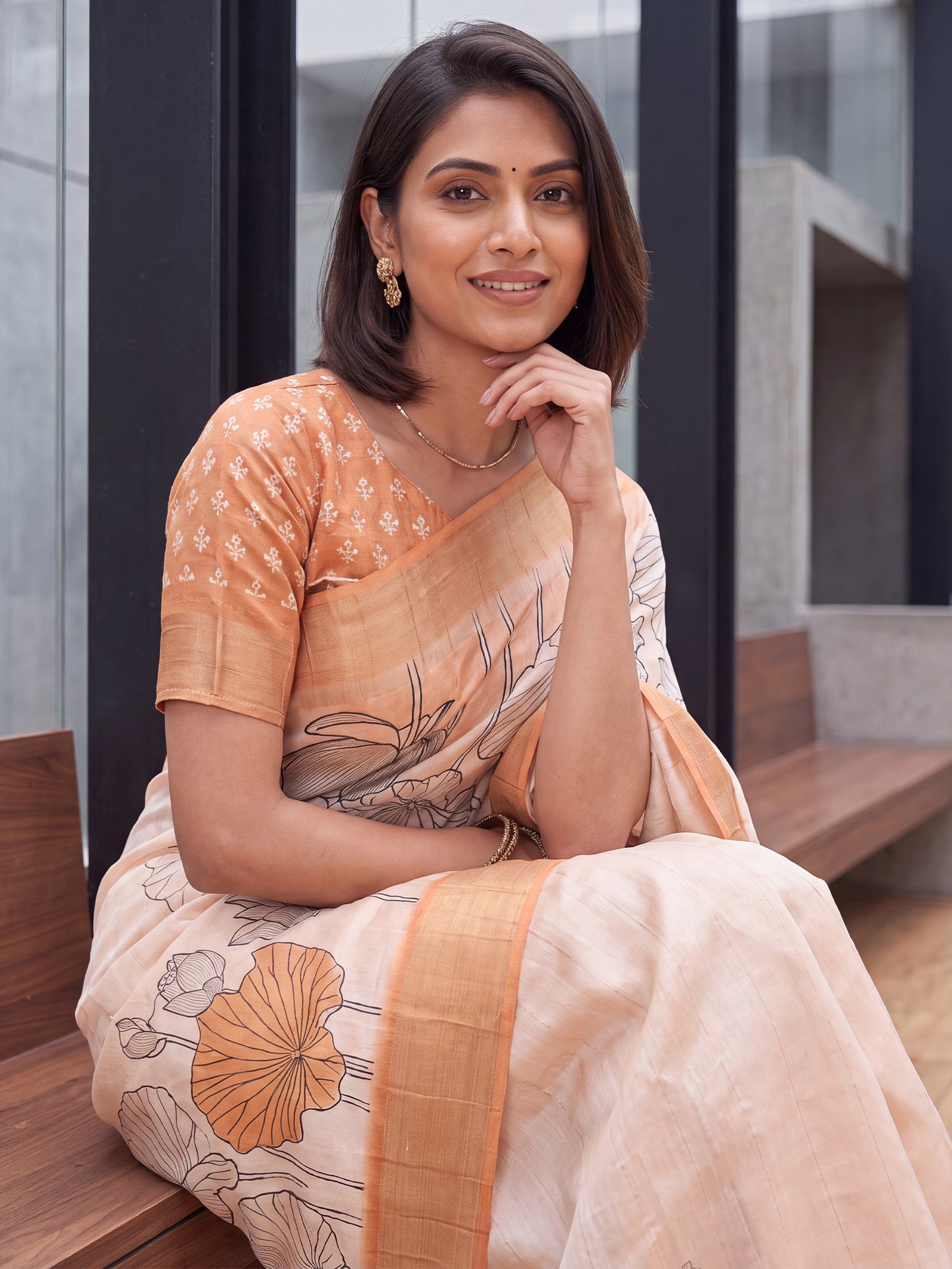 White Satin Silk saree – detail view 4