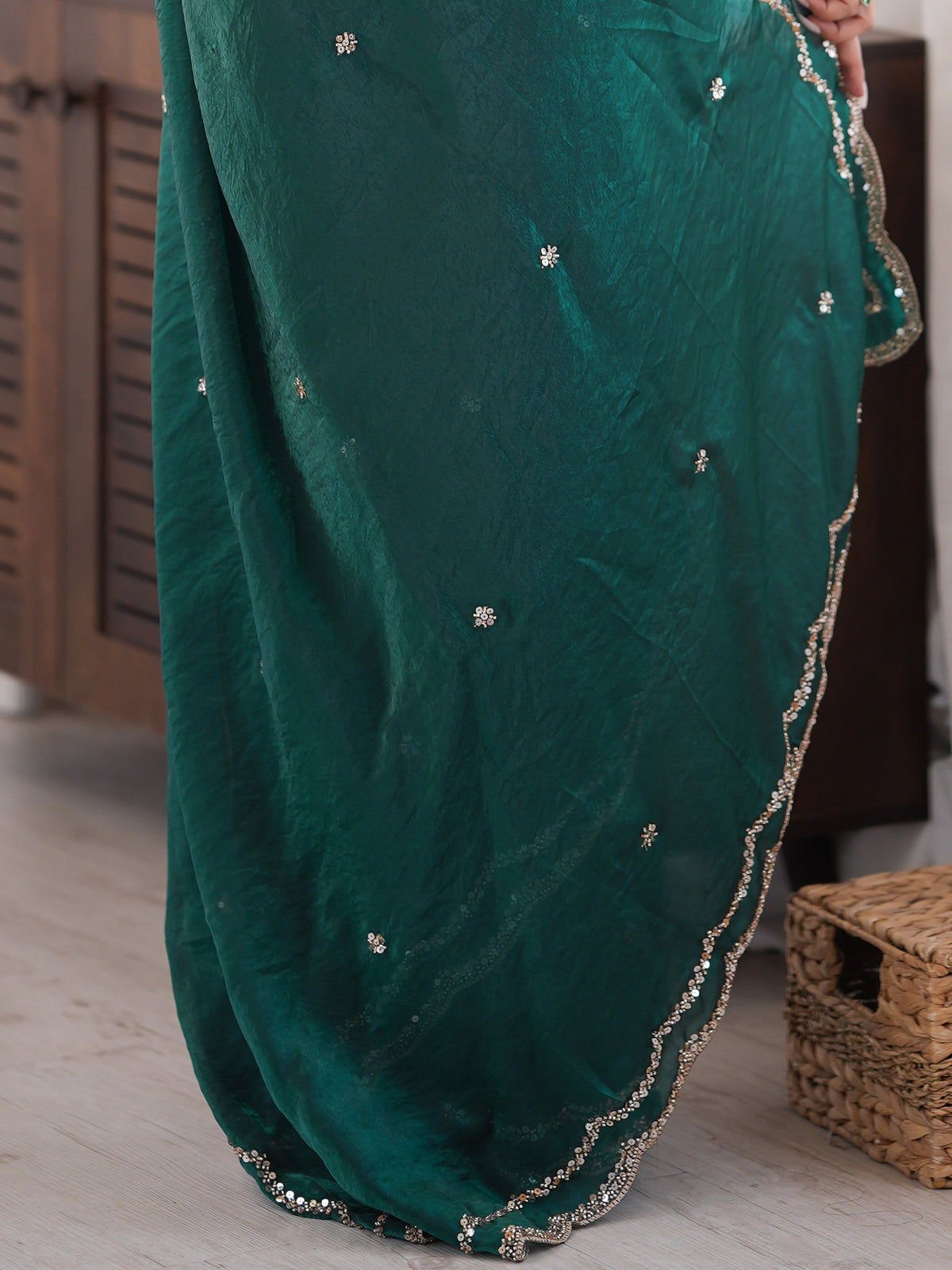 Teal Green Satin Silk saree – detail view 5