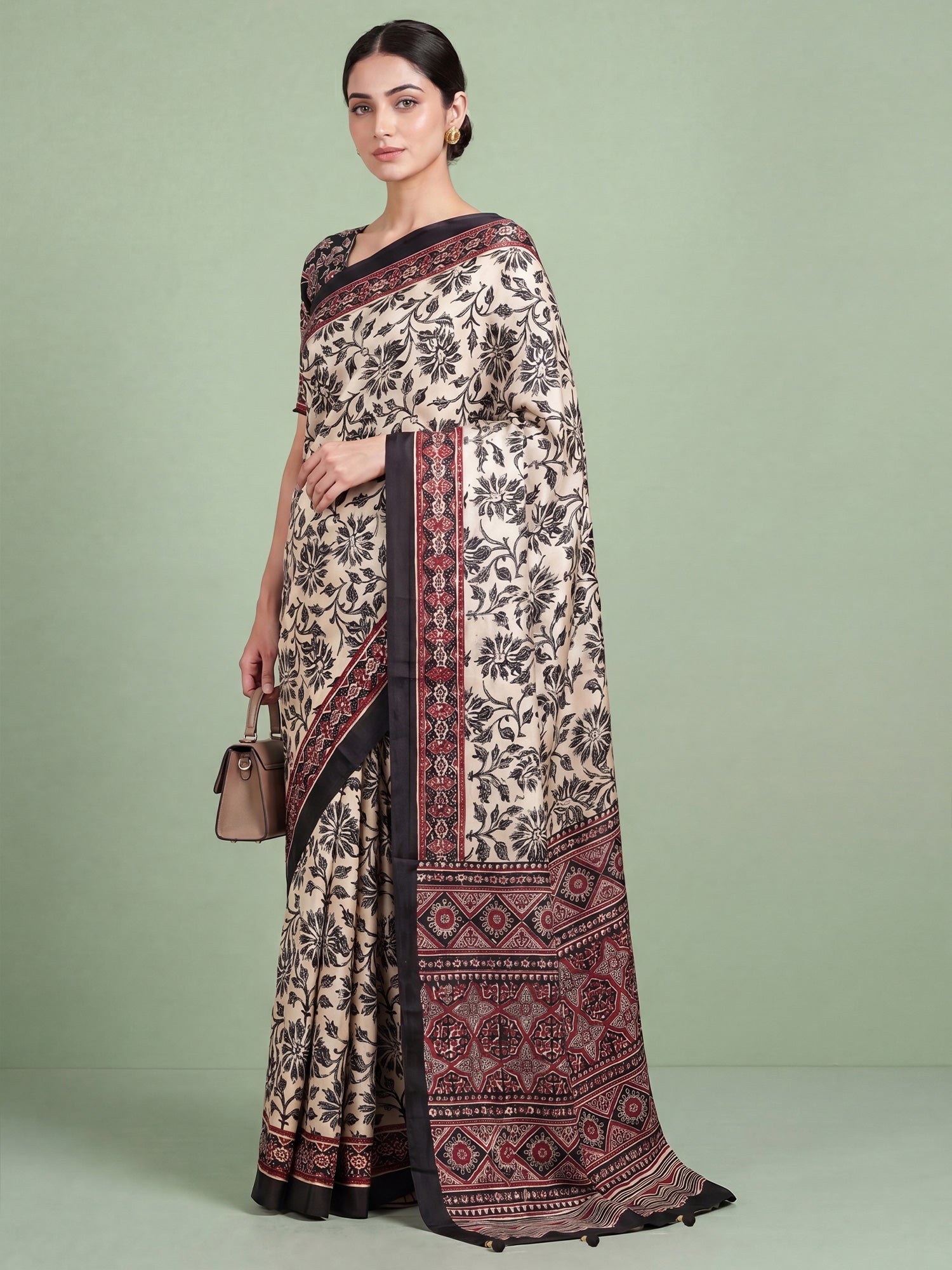 Cream Satin saree – detail view 2