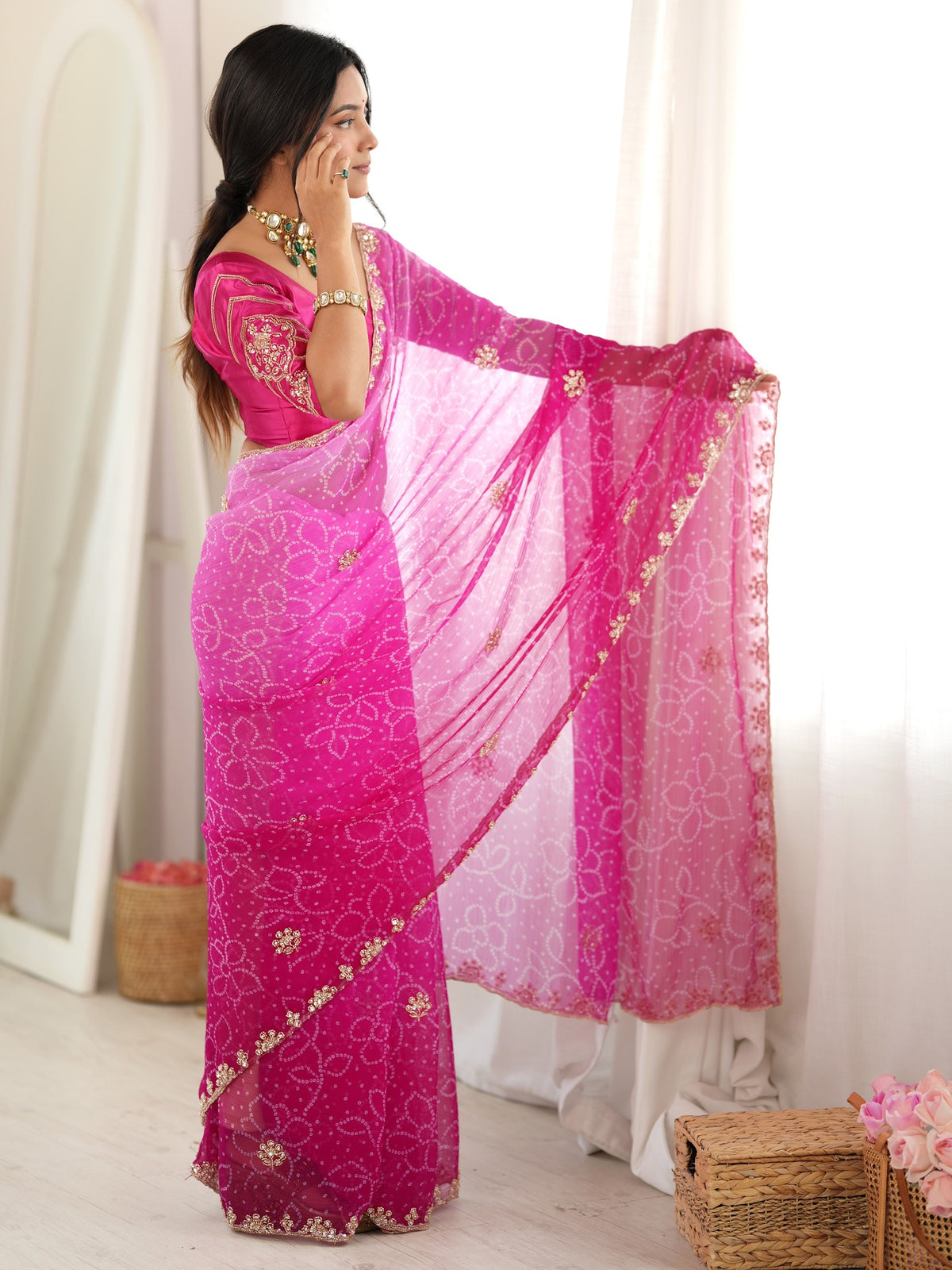Pink georgette saree view 3