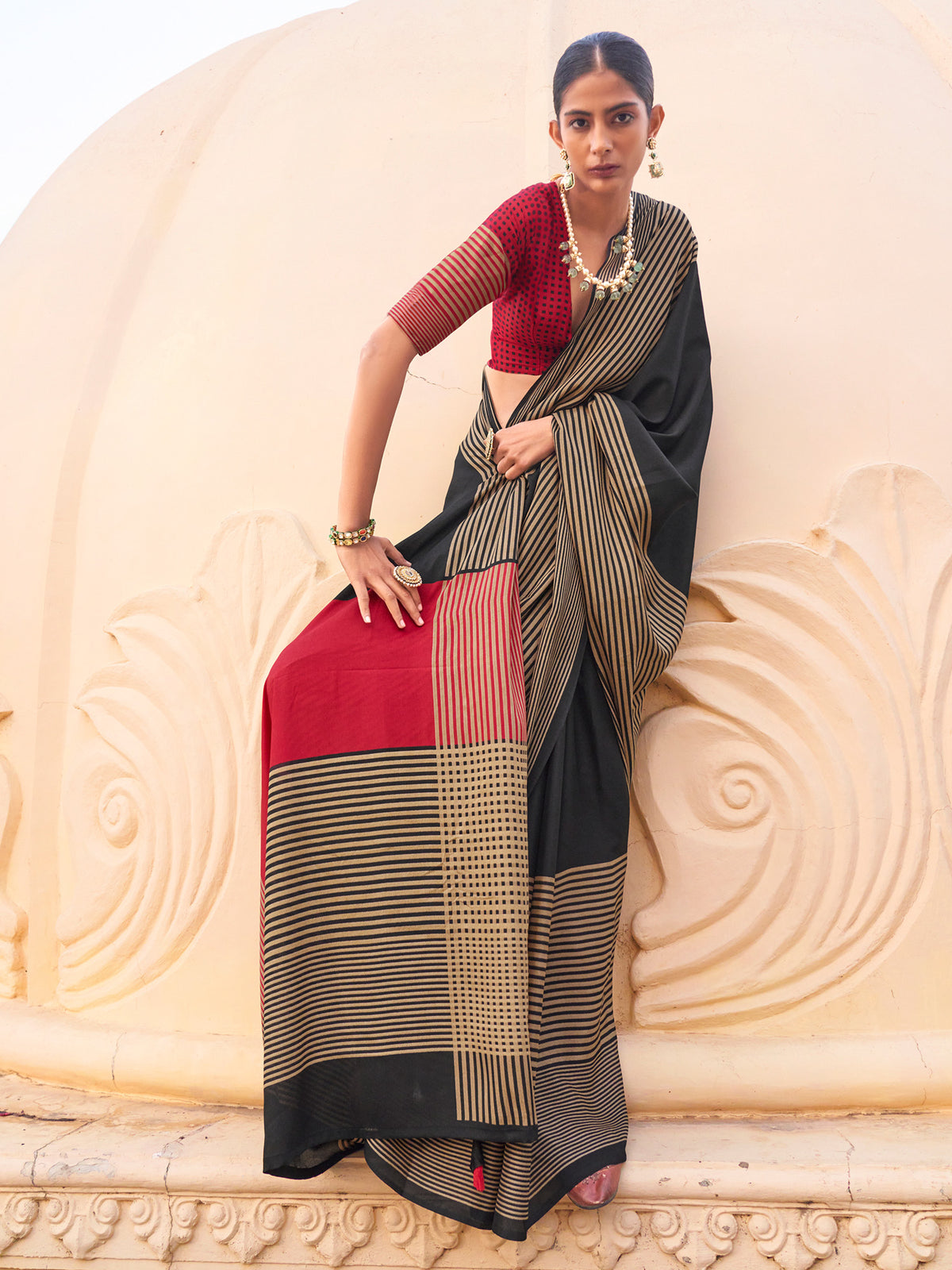 Black Silk Blend saree – detail view 1