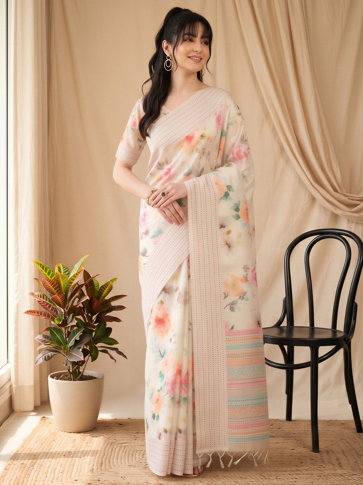 Off White Silk Cotton saree – detail view 3