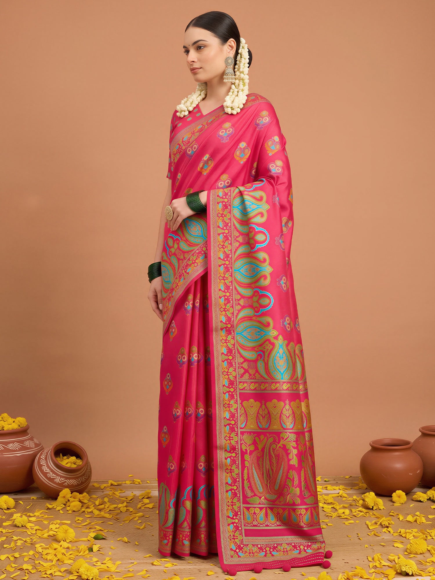 Pink Silk Blend saree – detail view 3