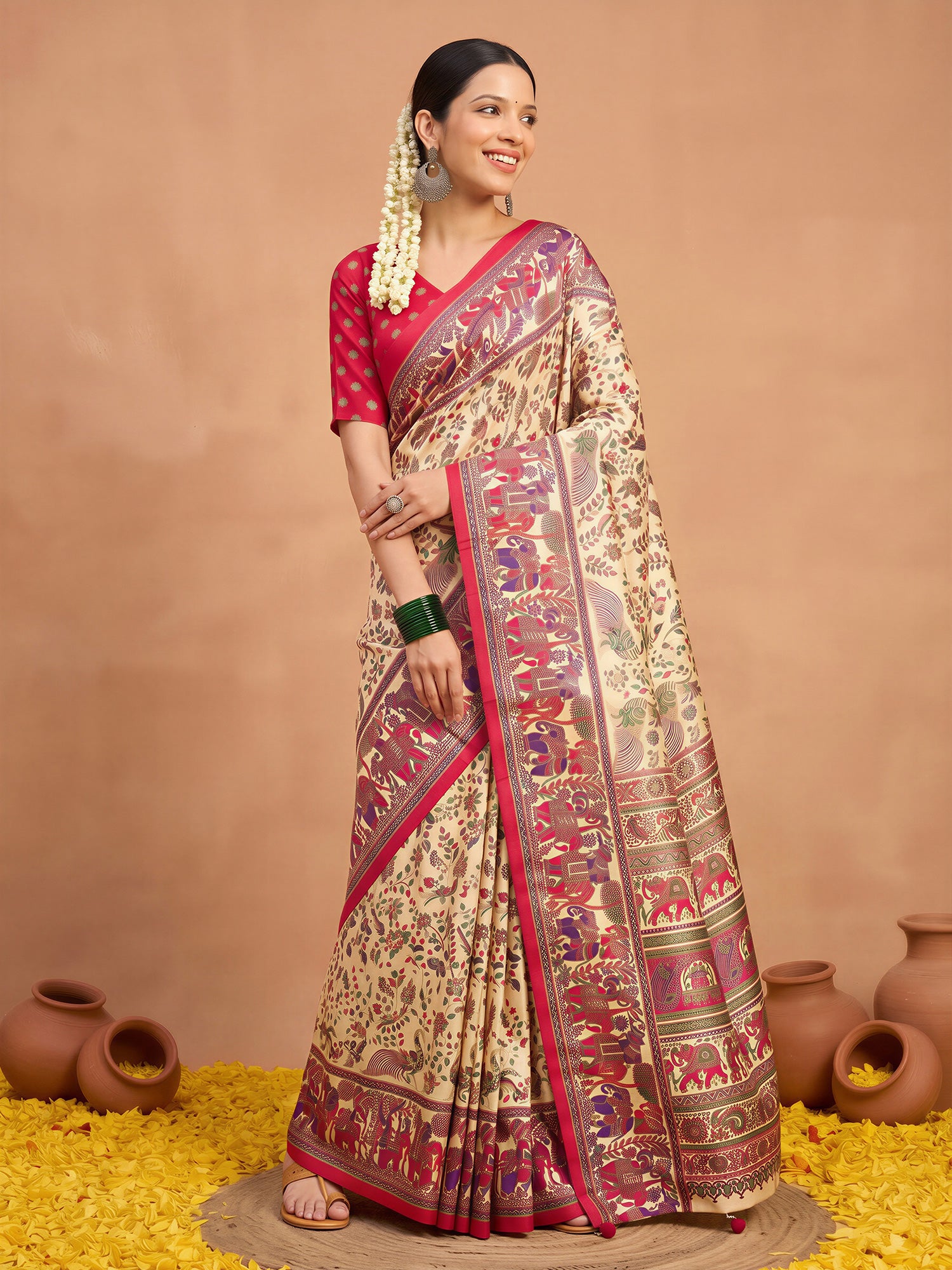 Beige Silk Blend saree – detail view 3