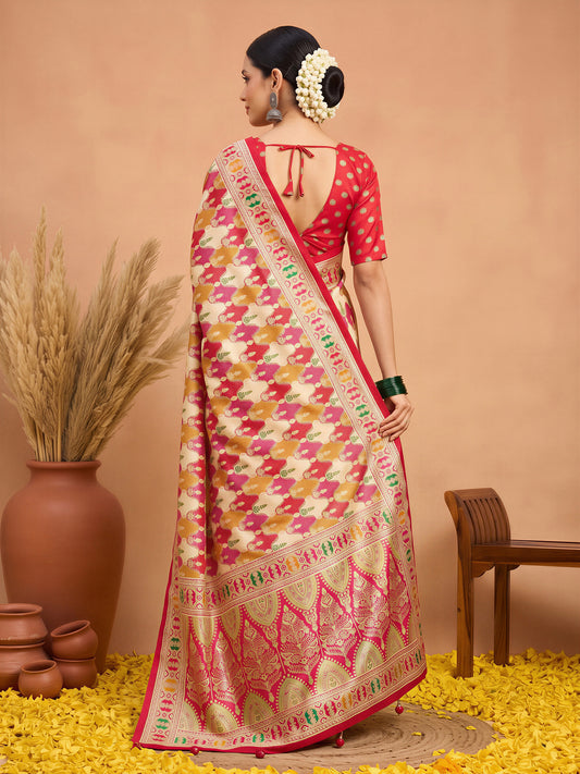 Red Silk Blend saree – detail view 1
