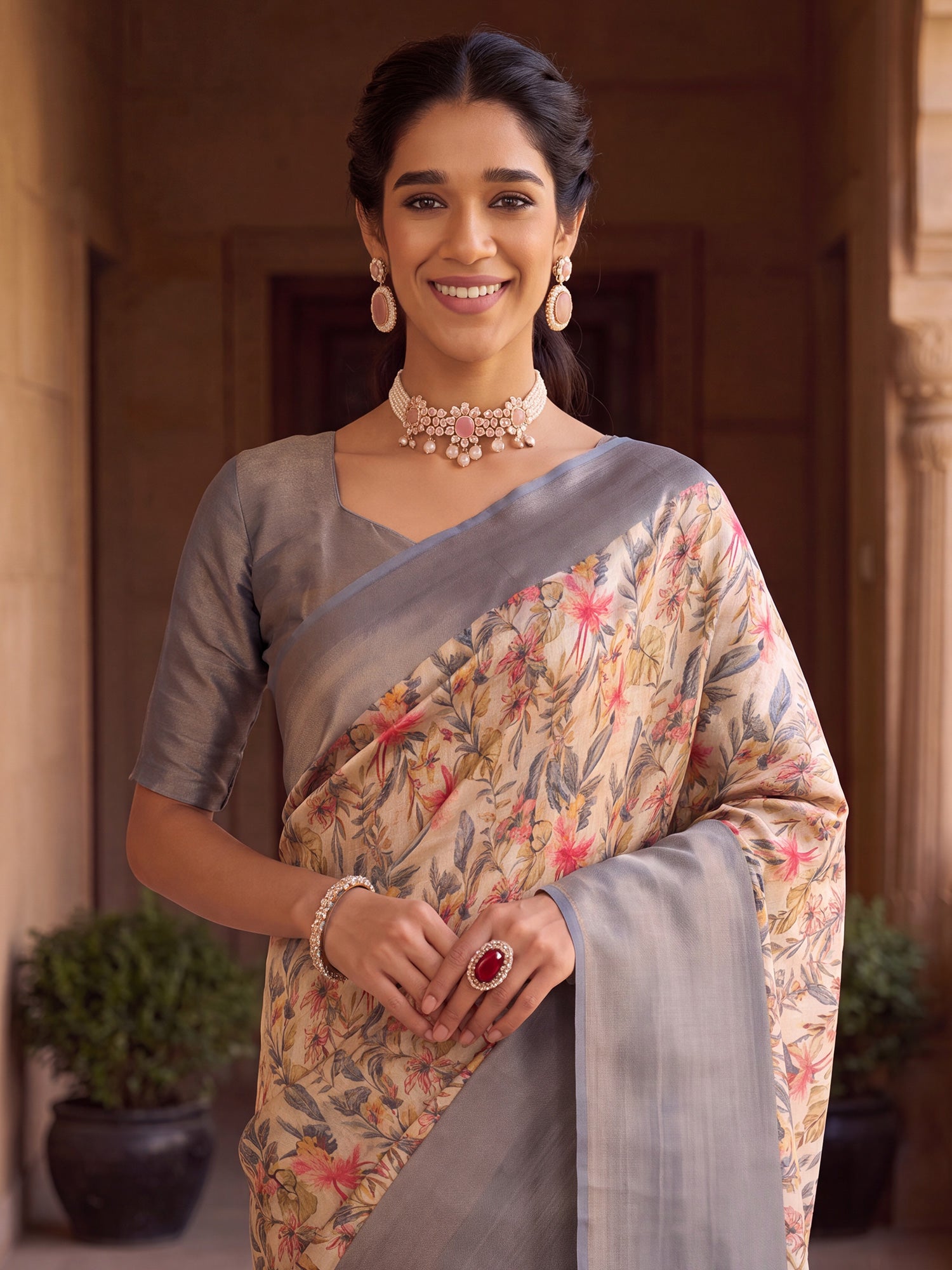 Grey Silk Blend saree – detail view 4