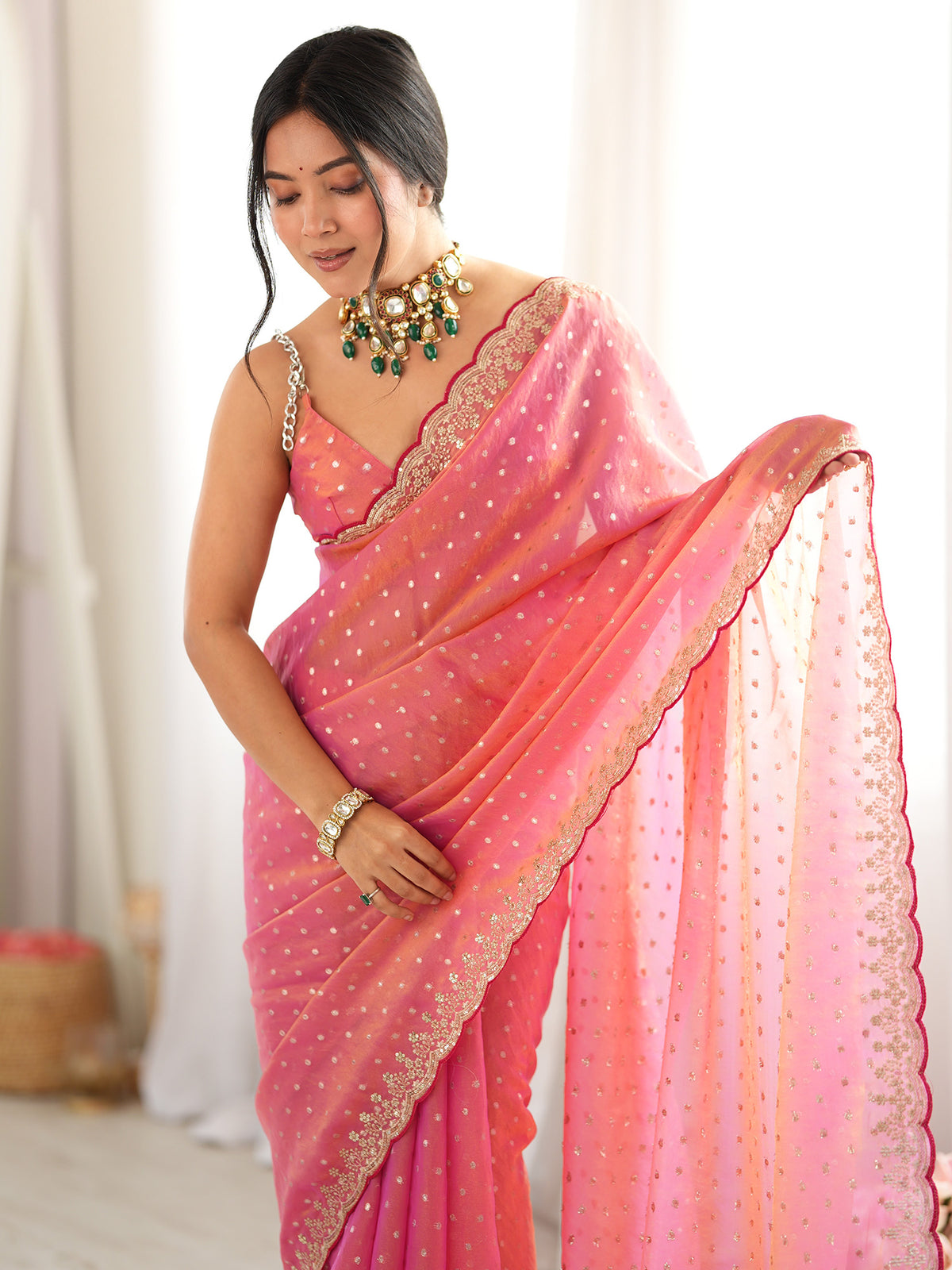 Pink Silk Blend saree – detail view 3