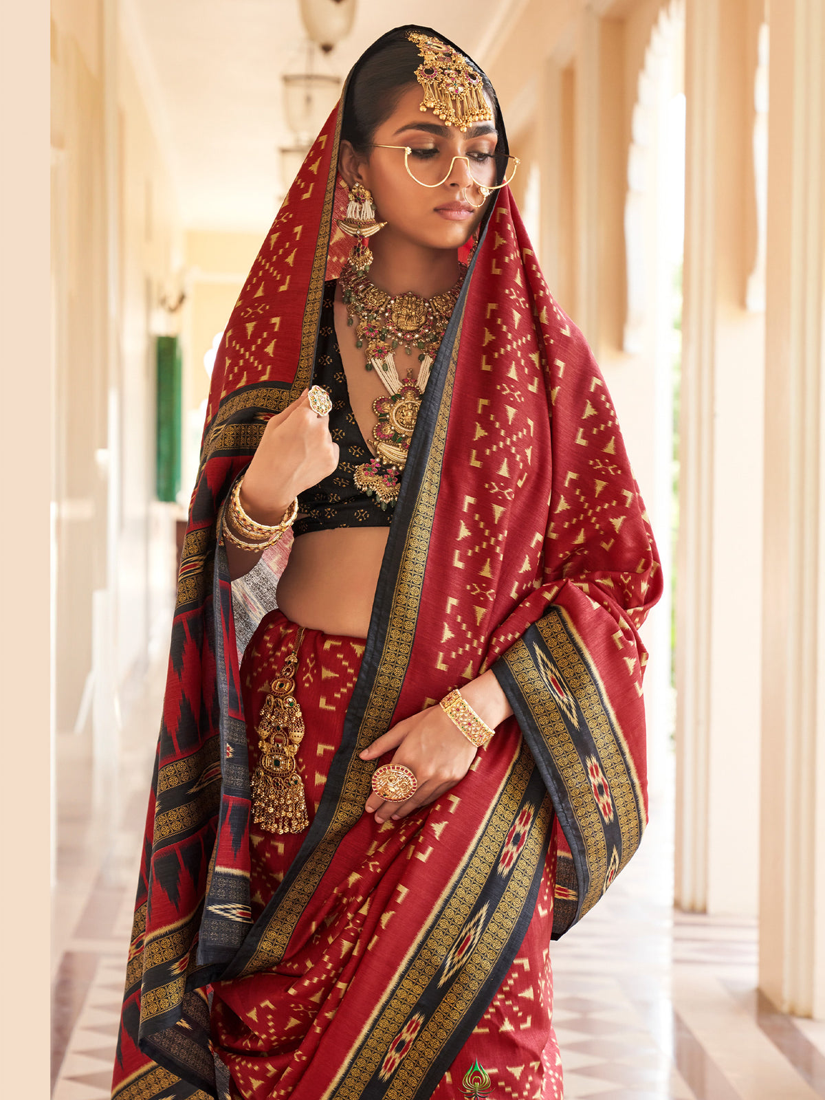 Maroon silk blend saree view 1