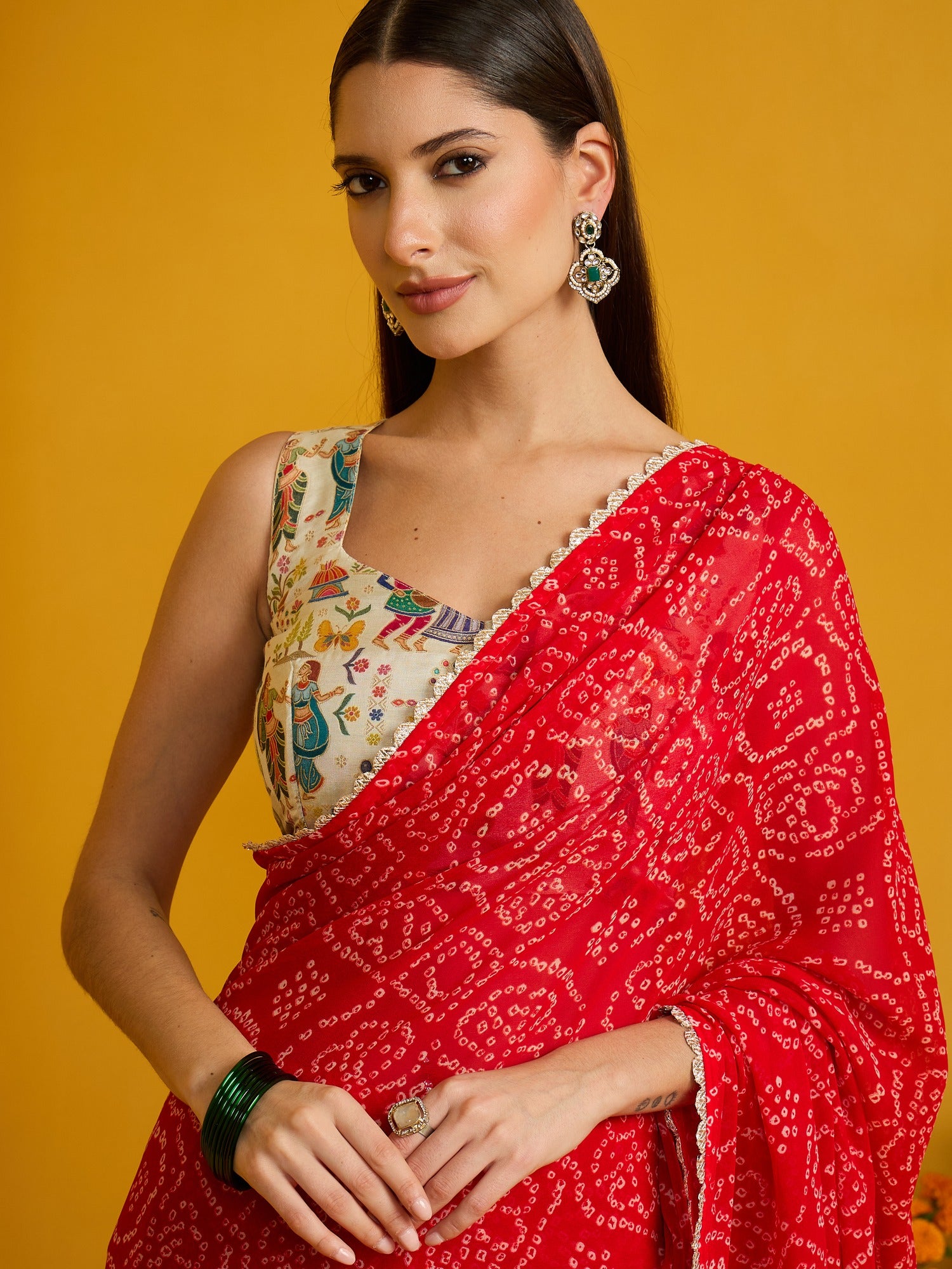 Red Organza saree – detail view 3